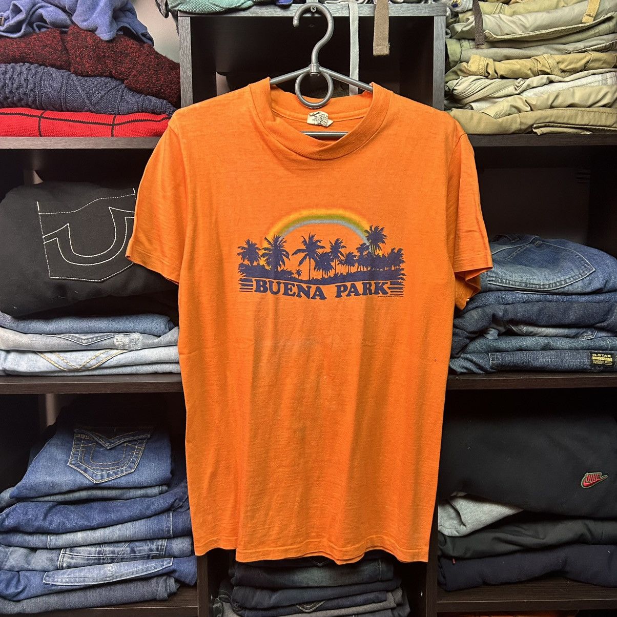 Vintage Vintage Buena Park California 1980 Made in USA tee size M Size US M / EU 48-50 / 2 - 1 Thumbnail