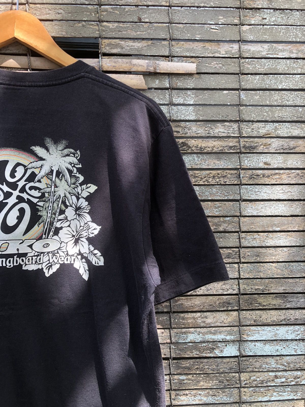 Vintage × Volcom Vintage Hawaiian Piko Surfwear Glitter Backhit Tee Size US L / EU 52-54 / 3 - 4 Thumbnail