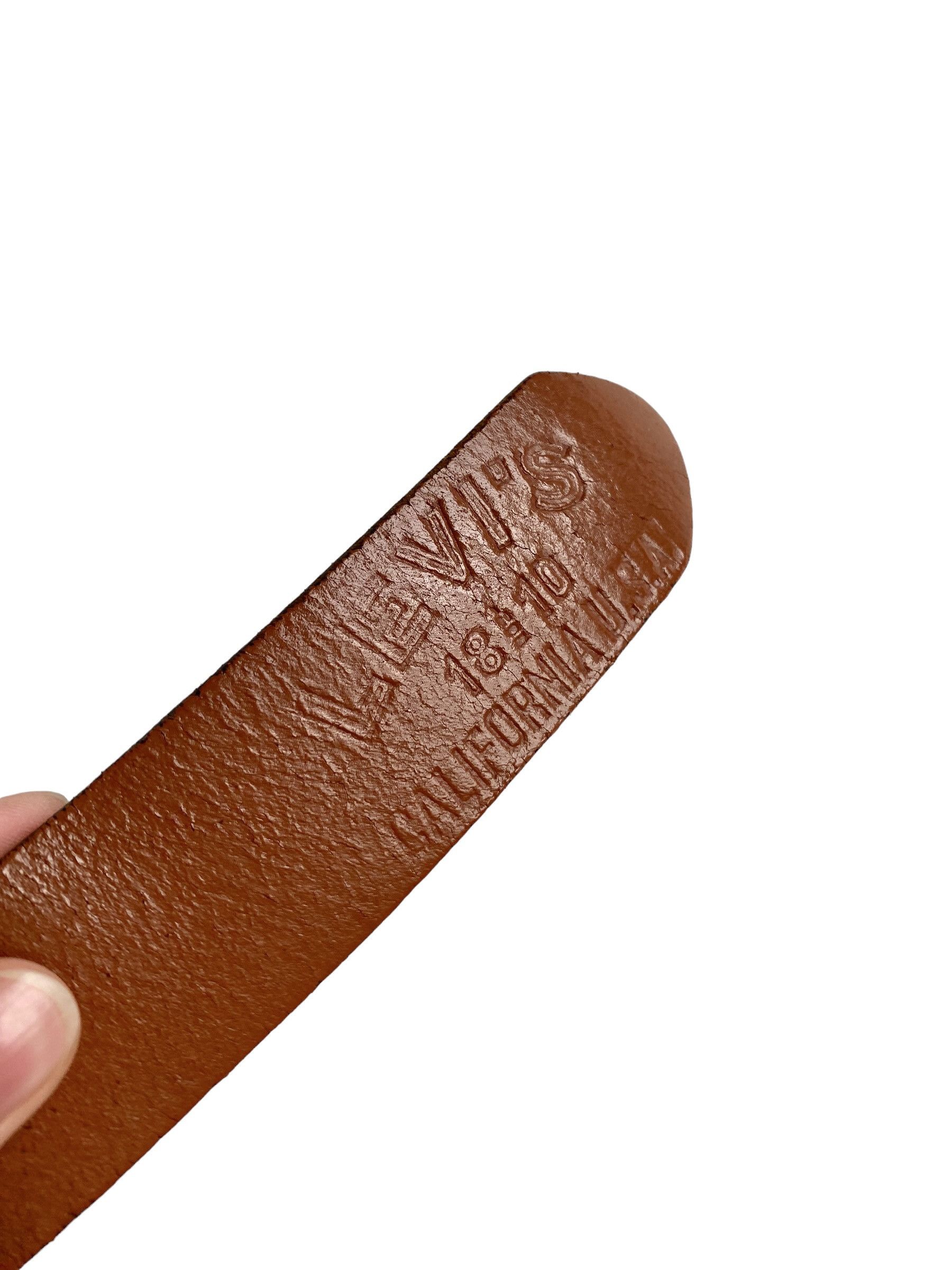 Levi's × Vintage Vintage Levi's Thick Leather Brown Belt (M) Size 32 - 3 Thumbnail