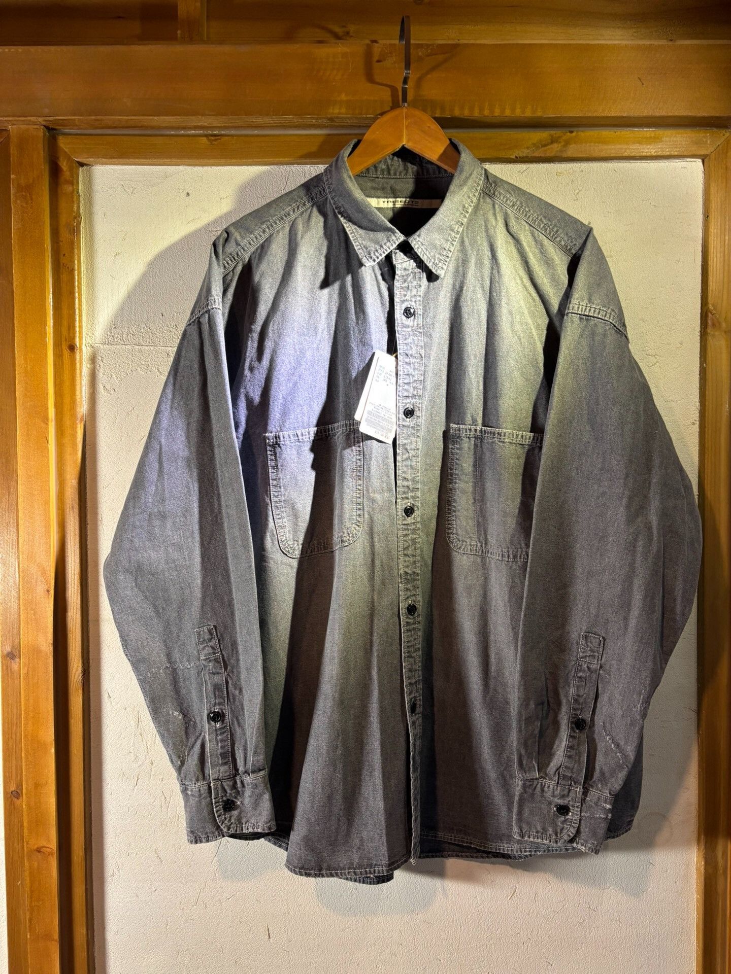 Journal Standard Journal Standard Trisect-2 Distressed Shirt Size US L / EU 52-54 / 3 - 1 Thumbnail