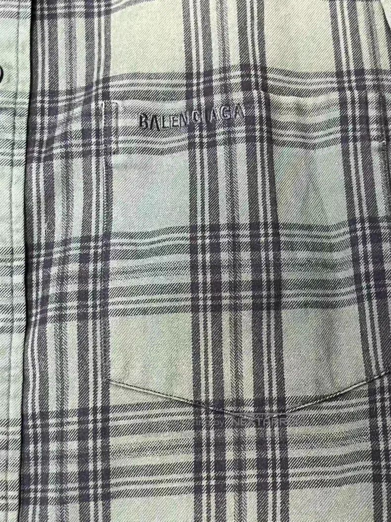 Balenciaga Balenciaga Colorblock Plaid Single Breasted Hooded Long Sl Size US L / EU 52-54 / 3 - 3 Thumbnail