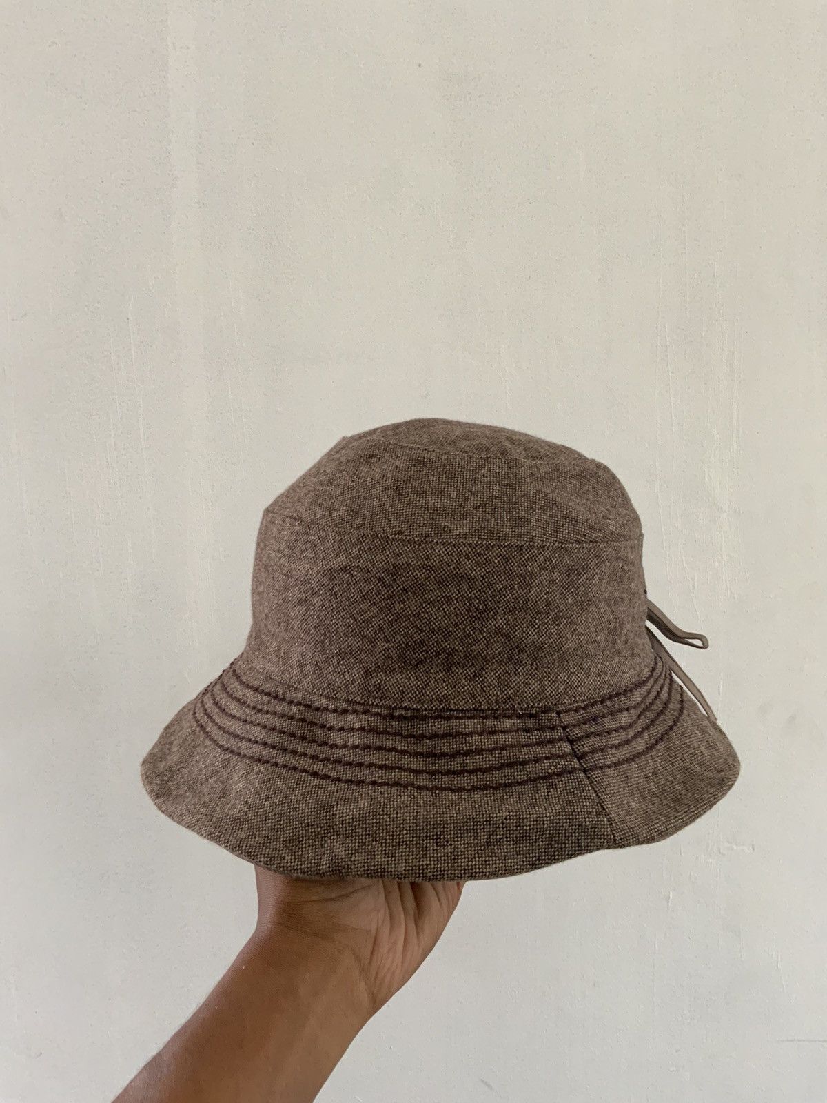 Japanese Brand Reversible Waterprof Ribbon Chain Stitch Bucket Hat Size ONE SIZE - 2 Thumbnail