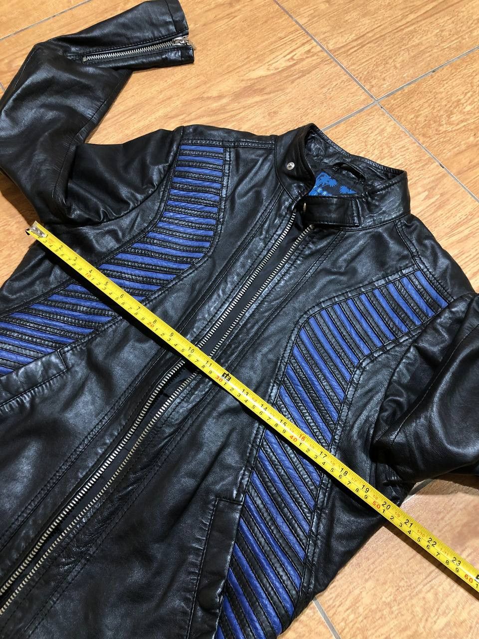 Versace Jeans Couture Vintage Versace Jeans Couture Leather Jacket Size XL / US 12-14 / IT 48-50 - 10 Thumbnail