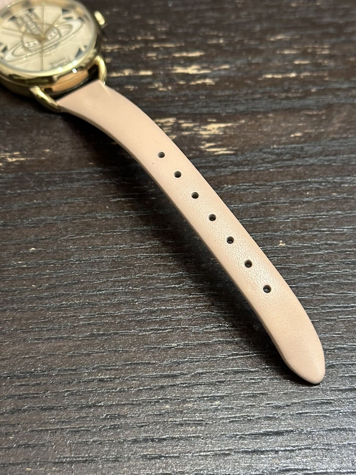 Vivienne Westwood 🍬Vivienne Westwood ORB pink/Gold Y2k Minimalistic Watch Size ONE SIZE - 8 Thumbnail