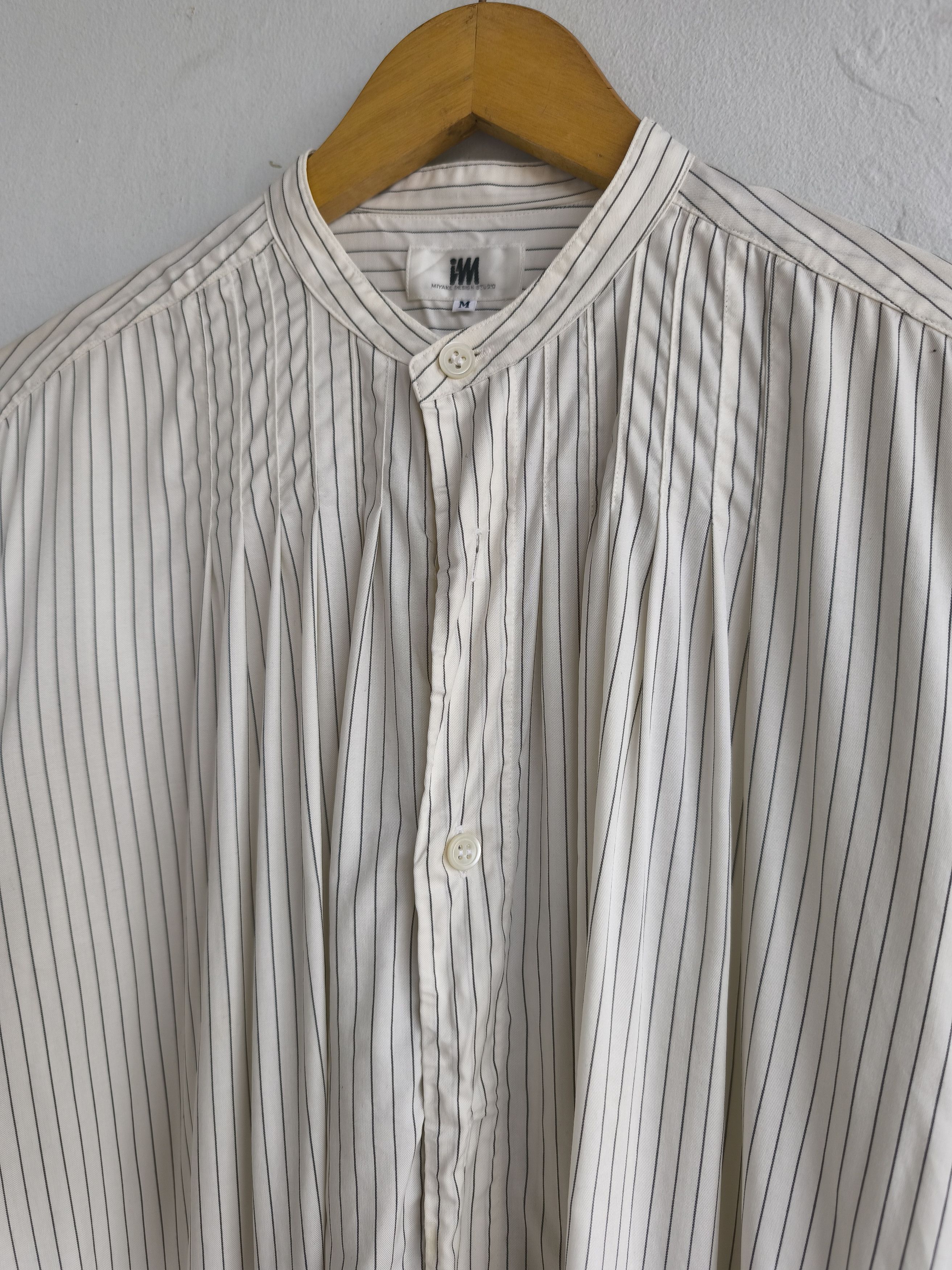 Issey Miyake × Japanese Brand Vintage Issey Miyake pleated mandarin shirt Size US M / EU 48-50 / 2 - 2 Thumbnail