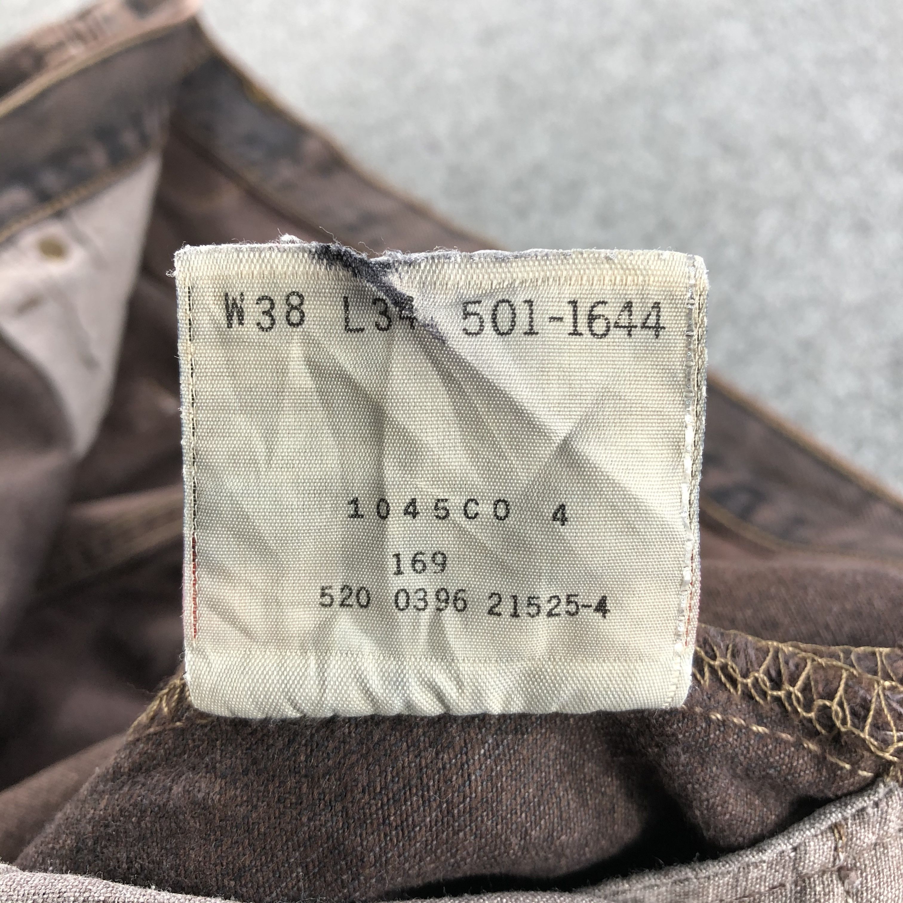 Levi's 90s Vintage Levis 501 Jeans-J1529 Size US 37 - 12 Thumbnail