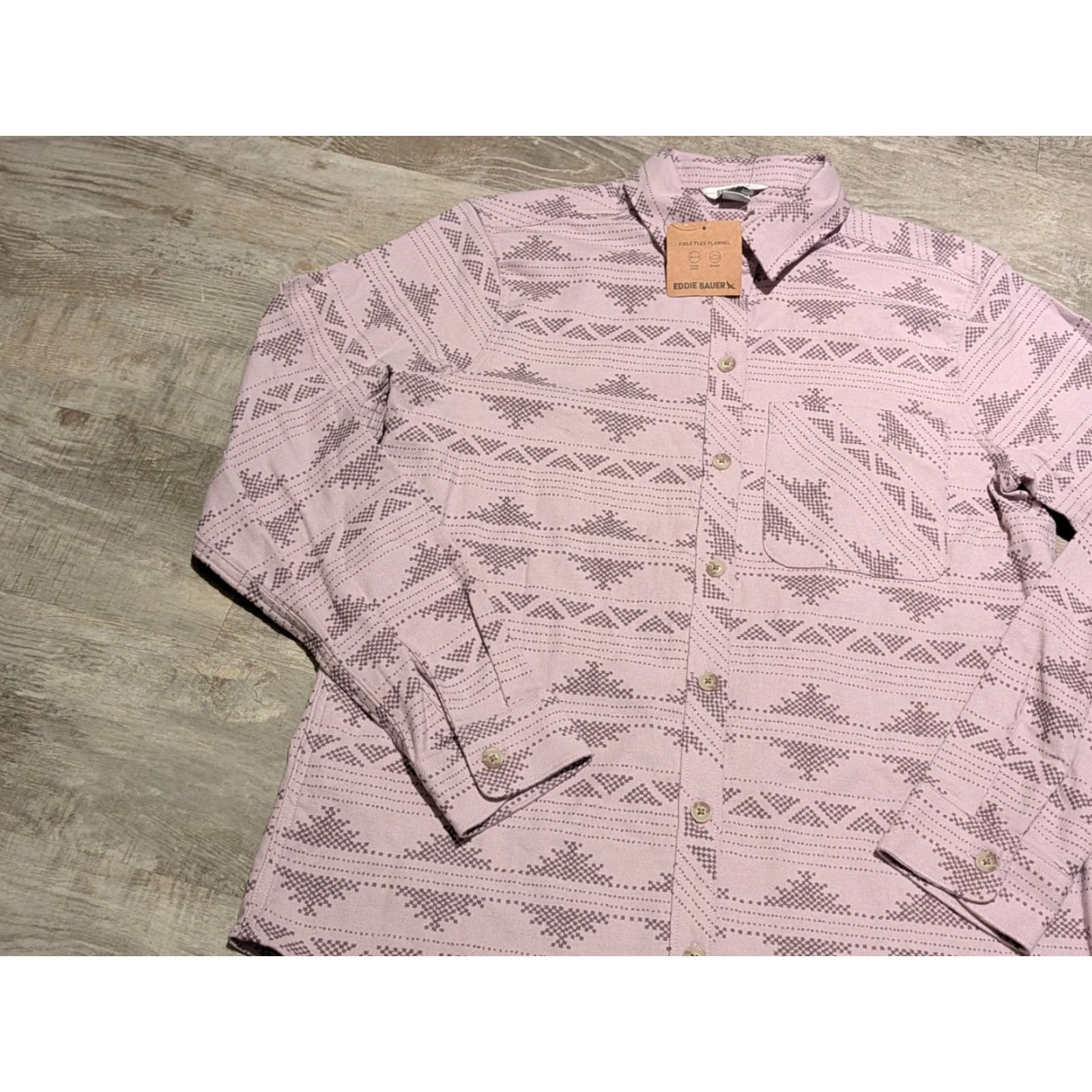 Eddie Bauer NWT Eddie Bauer Women's Field Flex Flannel Shirt Small Light Violet Aztec Plaid Button-Up Casual, Travel, Workwear Womens Small Violet Shirt Size S / US 4 / IT 40 - 5 Thumbnail
