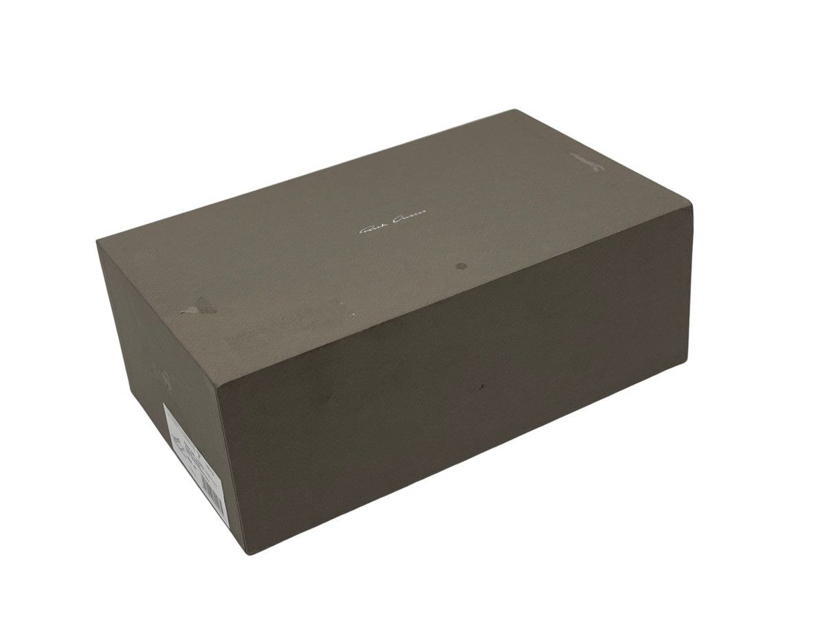 Rick Owens Rick Owens AW25 Minimal Low-Top Sneaker Size US 7 / EU 40 - 6 Thumbnail