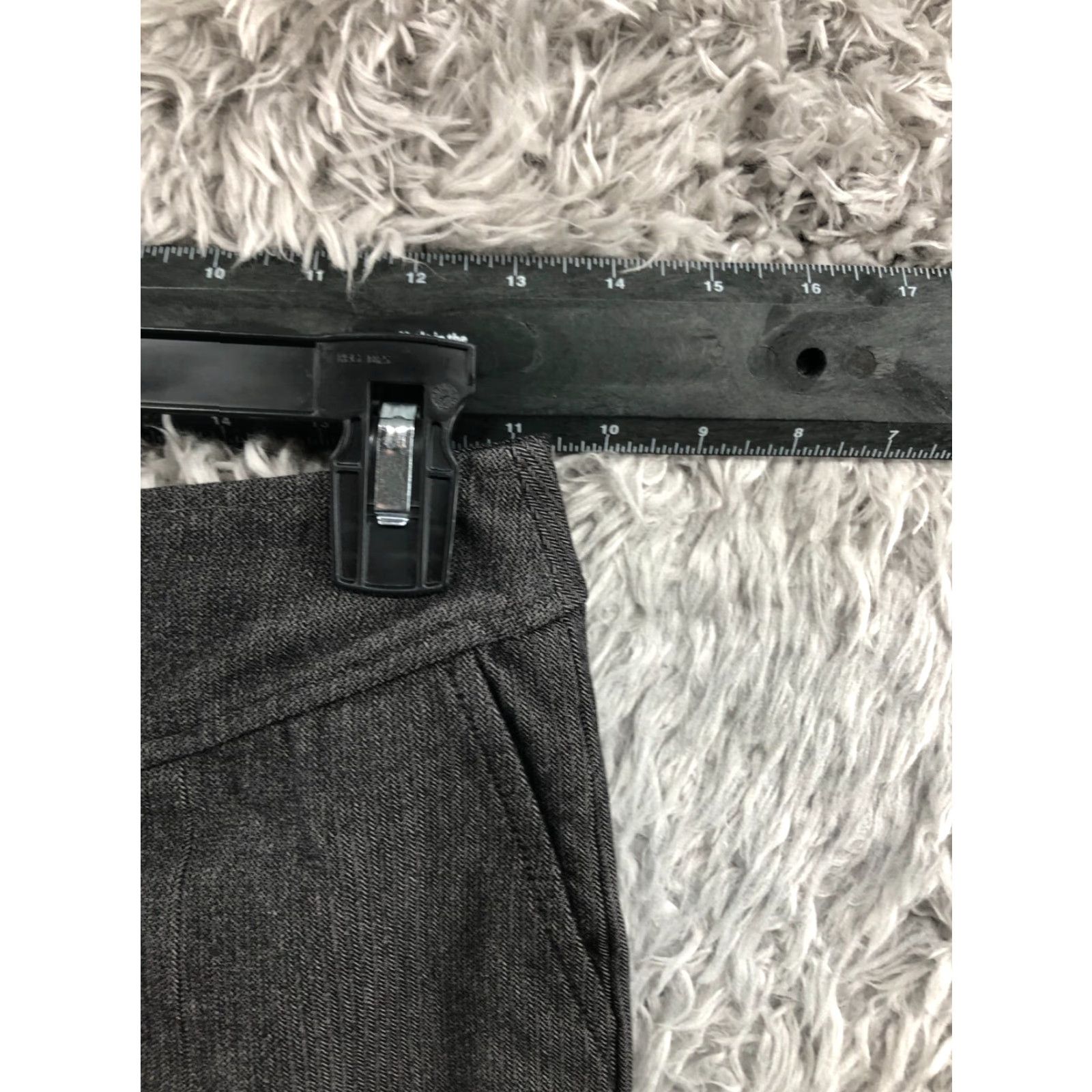Banana Republic Banana Republic Skirt Womens 0P Petite Midi Denim Gray Regular Slit Pockets Barbie Buttons City 90s? Size 25" / US 0 / IT 36 - 2 Thumbnail