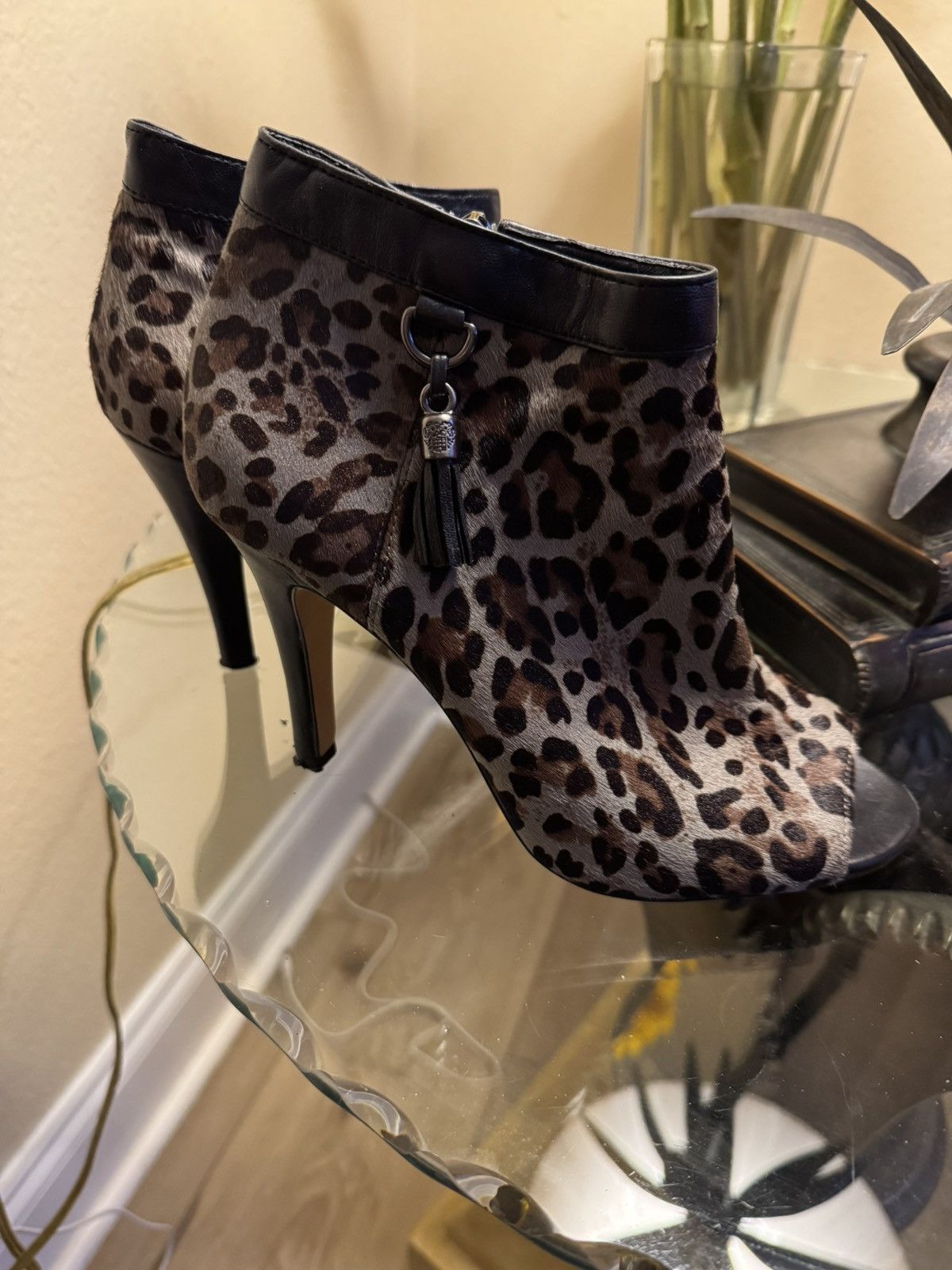 Vince Camuto Vince Camuto Booties Size US 8 / IT 38 - 8 Thumbnail