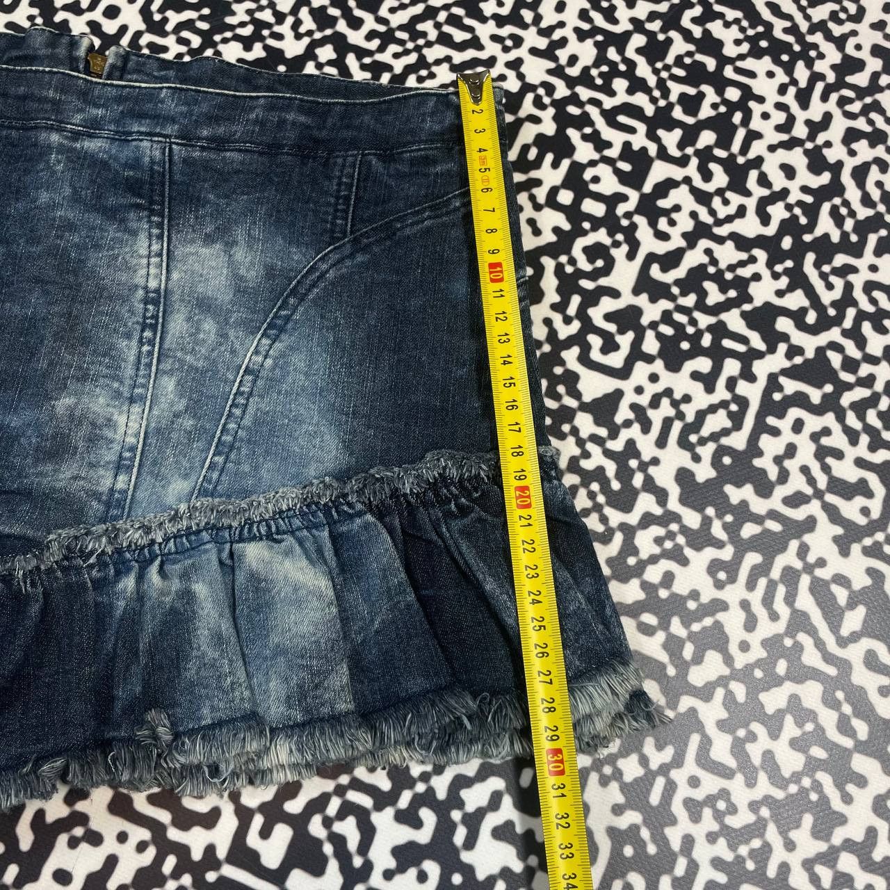 Japanese Brand Vintage Y2K Japanese Sexy Flared Mini Skirt Retro 90s Style Size 26" / US 2 / IT 38 - 13 Thumbnail