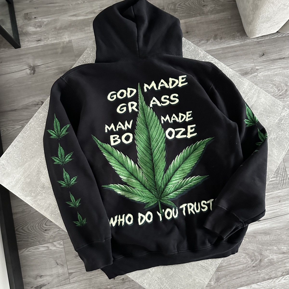 Vintage Vintage 90s Weed Who do you trust God Human grass hoodie y2k Size US L / EU 52-54 / 3 - 5 Thumbnail