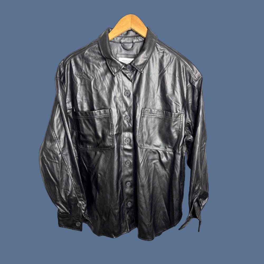 American Eagle Outfitters American Eagle Outfitters Shirt Jacket Womens Large Black Faux Leather Button Shacket Size L / US 10 / IT 46 - 1 Thumbnail