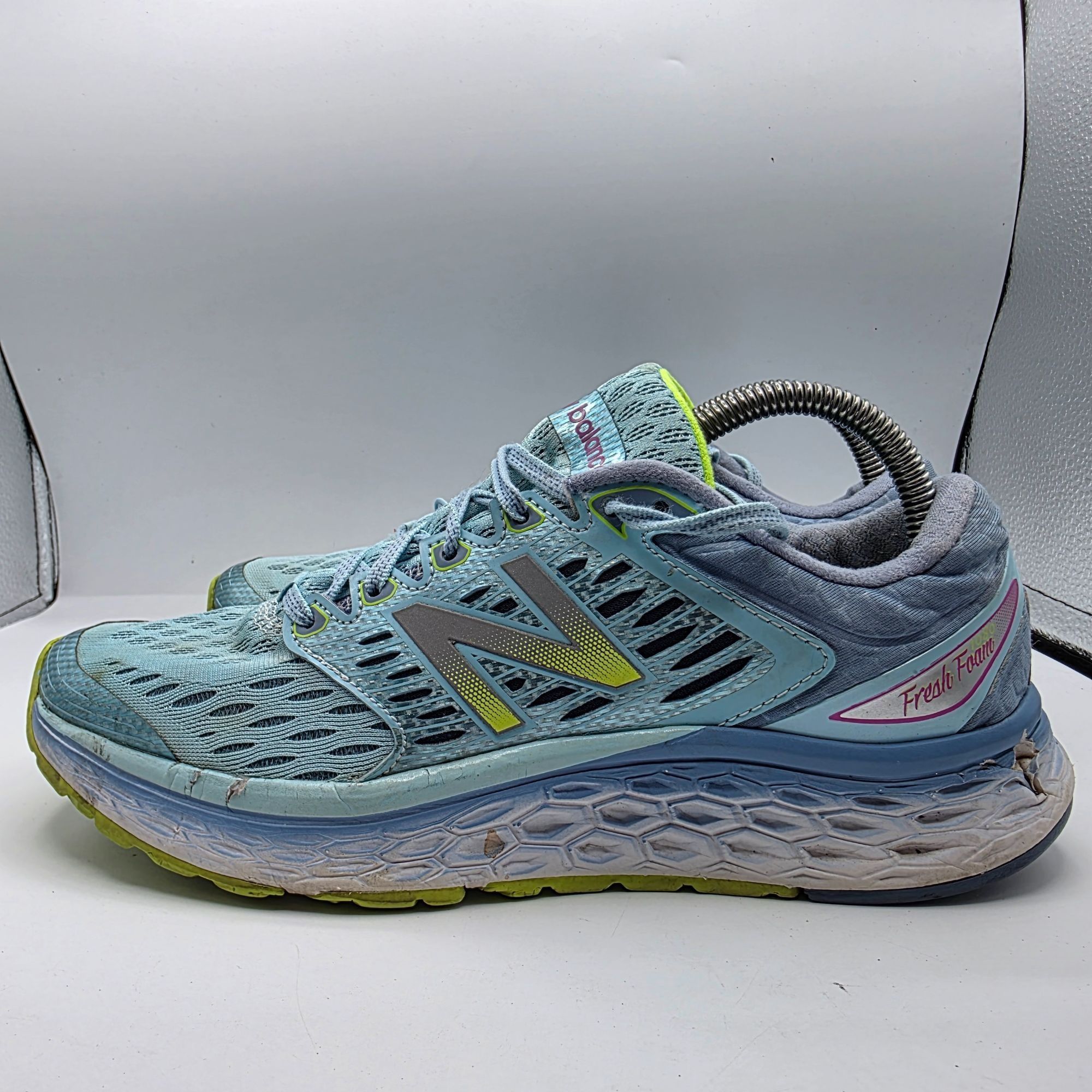 New Balance New Balance Fresh Foam 1080v8 Womens Running Shoes Size 10 B Size US 10 / IT 40 - 13 Thumbnail
