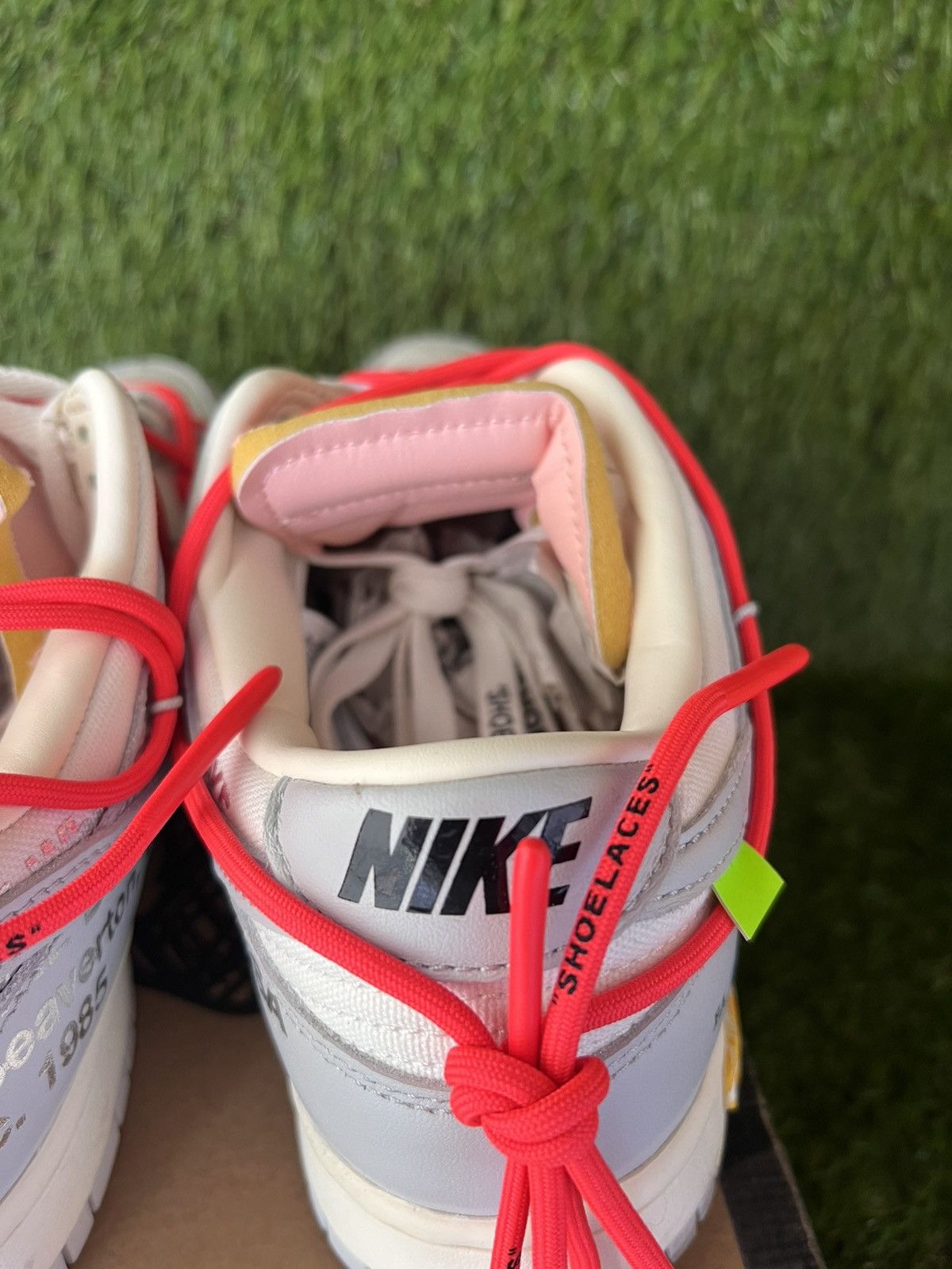 Nike × Off-White Nike Dunk Low Off-White Lot 6 Size US 9.5 / EU 42-43 - 10 Thumbnail