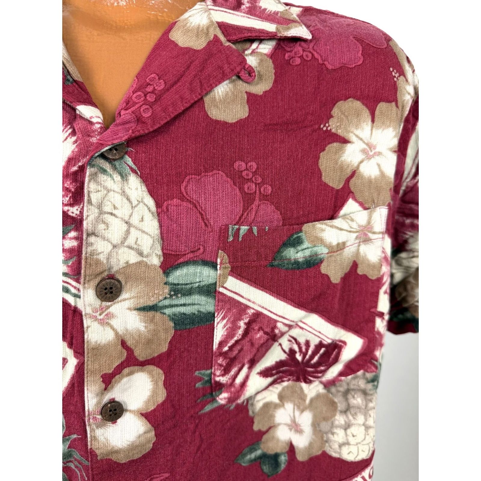Vintage VINTAGE Caribbean Joe Shirt Men L Hawaiian 90s Red Rayon Floral Travel Short Sleeve Button-Up Tropics Beach Pockets Mens Size US L / EU 52-54 / 3 - 2 Thumbnail