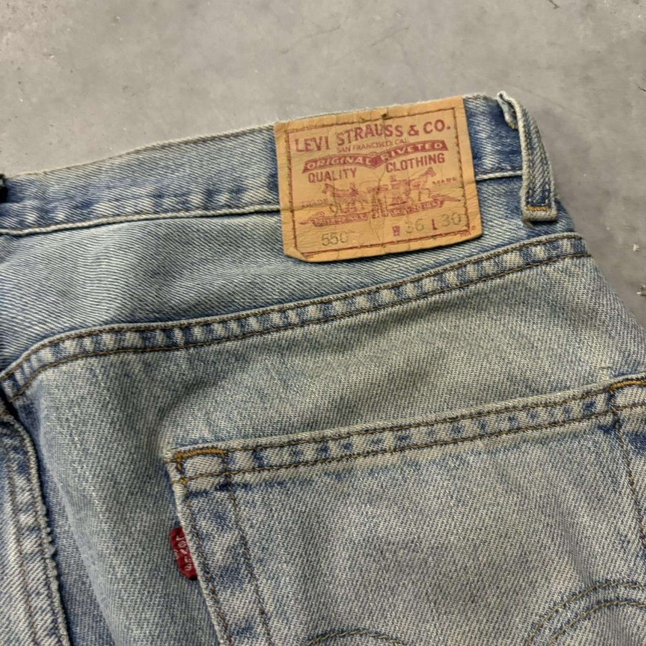 Levi's × Vintage Crazy Vintage Y2K/2000s Baggy Levi’s Light Wash Distressed Denim Jeans! Size US 36 / EU 52 - 7 Thumbnail