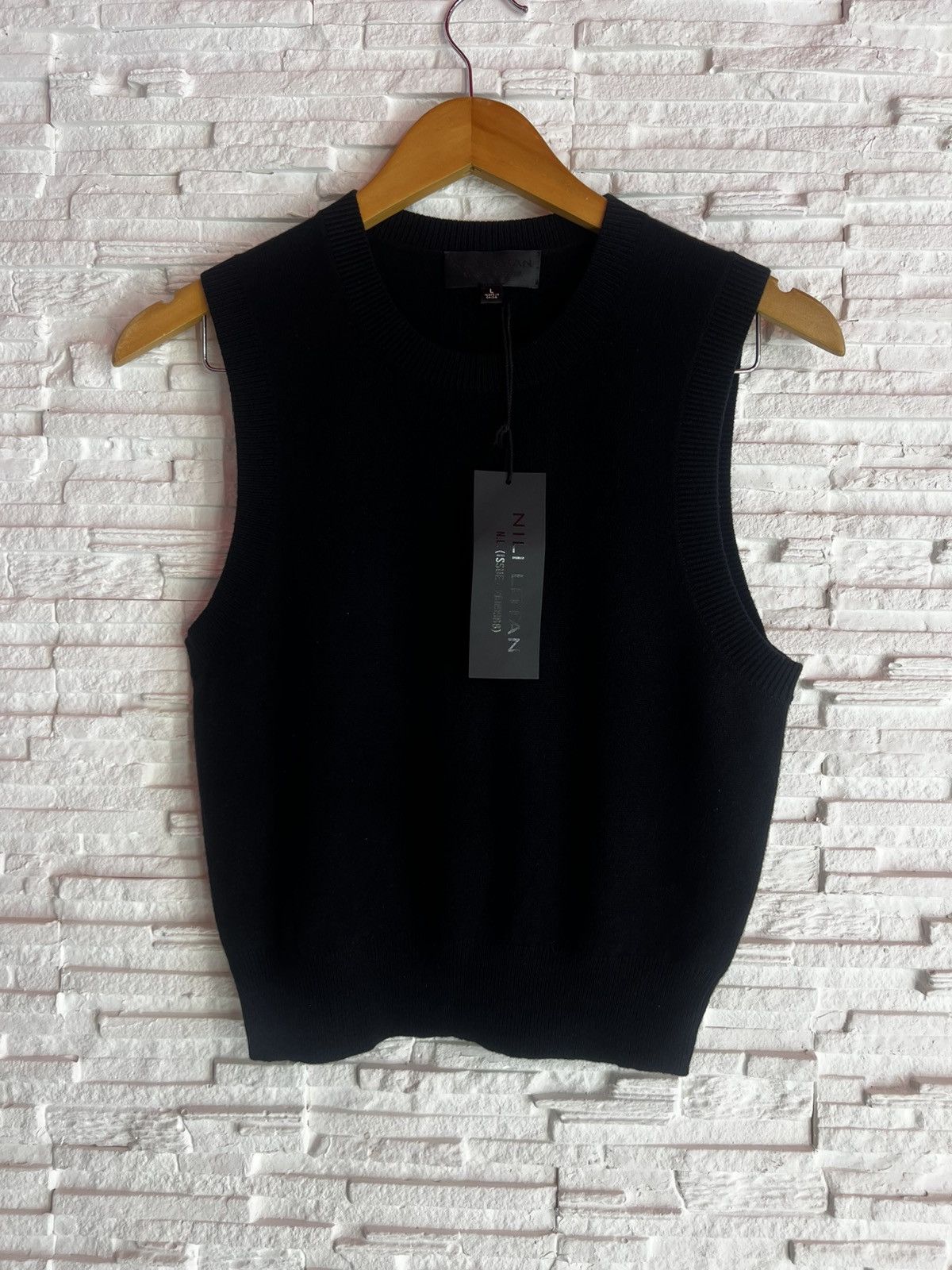 Nili Lotan Nili Lotan Cashmere May Sweater Tank Top Size L NWT Size L / US 10 / IT 46 - 5 Thumbnail