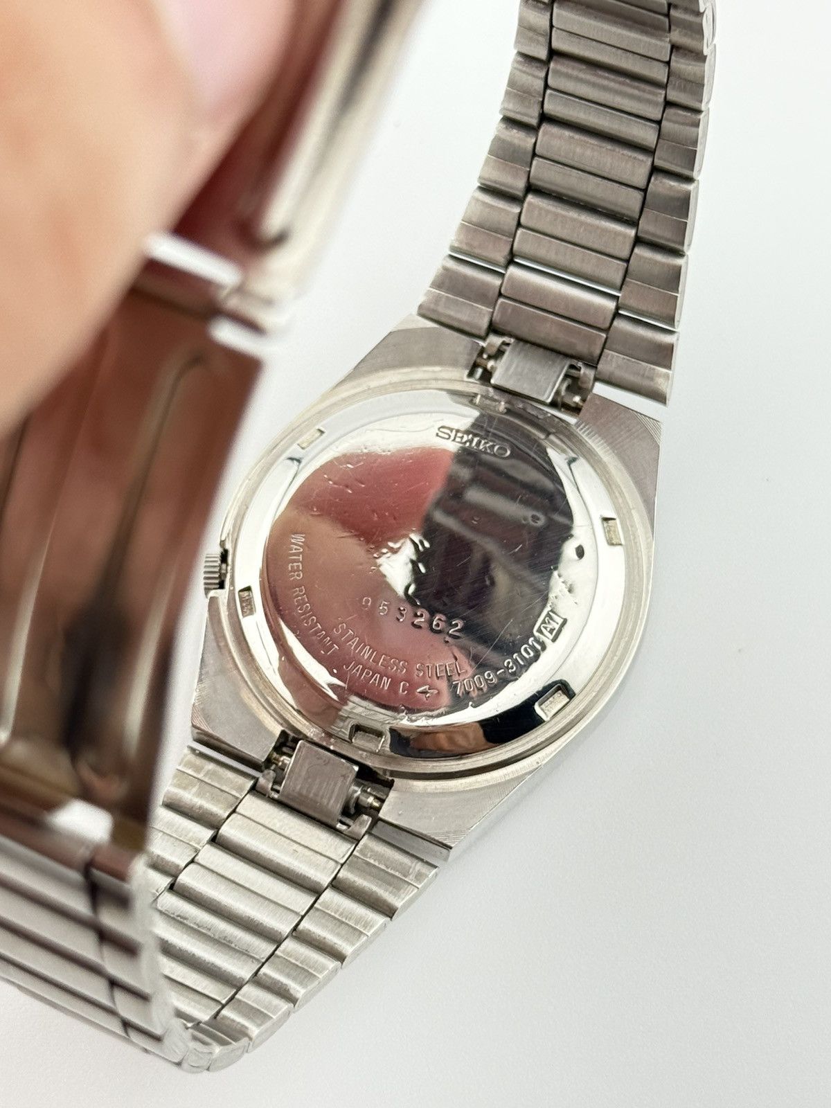 Seiko Seiko 5 Automatic Day Date Watch Yellow Dial 17 Jewels Size 36 - 7 Thumbnail
