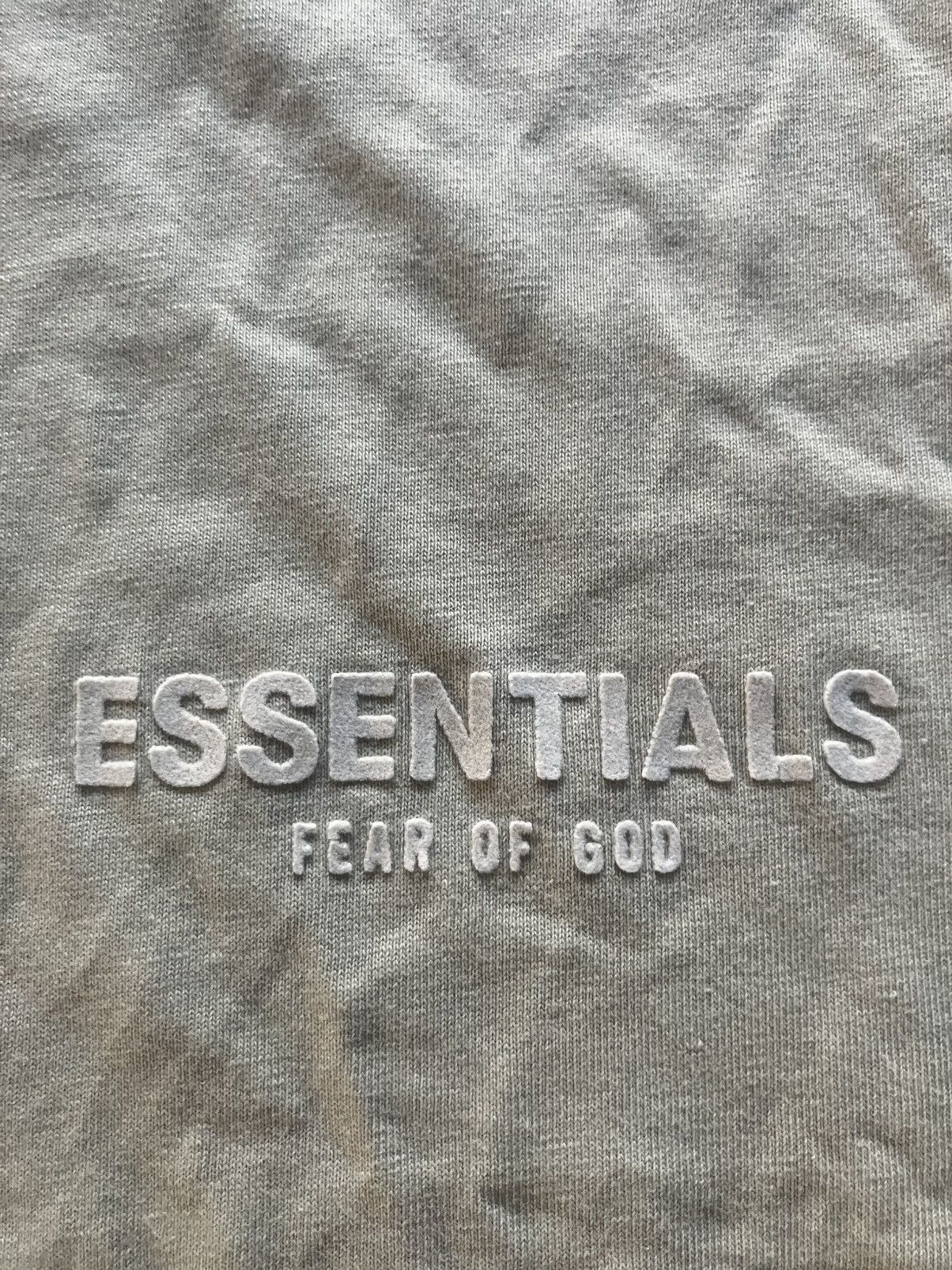 Essentials Sea foam green essentials t-shirt Size US M / EU 48-50 / 2 - 3 Thumbnail