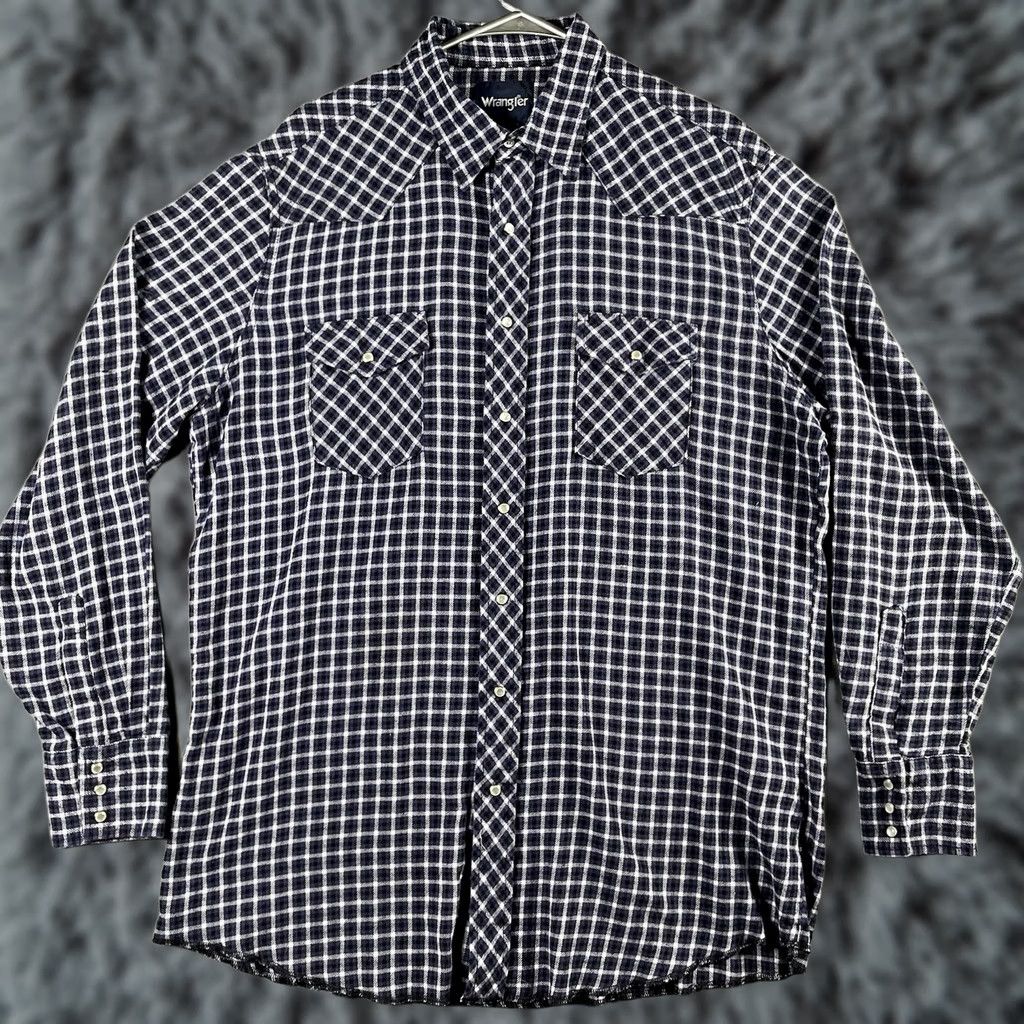 Wrangler VINTAGE Wrangler Pearl Snap Flannel Shirt Men’s XLT Blue Check Heavyweight VTG Wrangler Shirt Men’s XLT Blue Check Heavyweight Size US XL / EU 56 / 4 - 1 Thumbnail