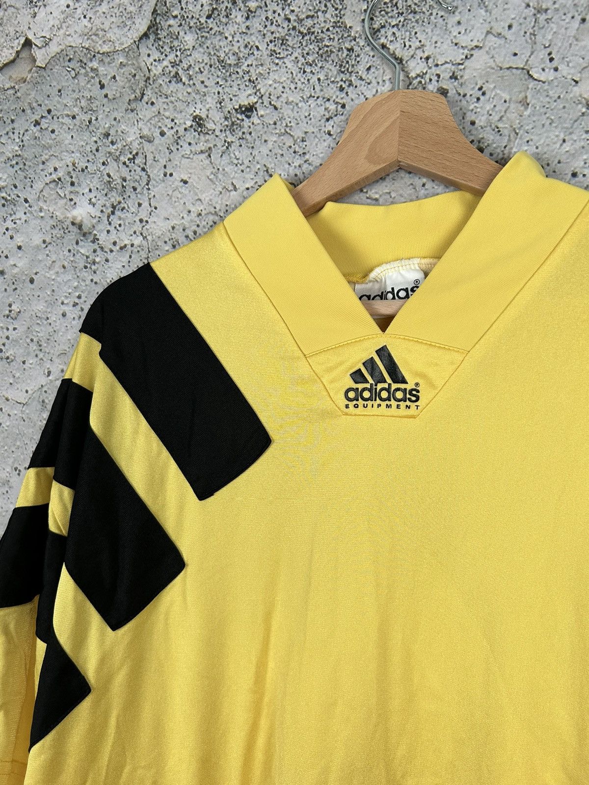 Adidas Vintage Adidas Equipment 90s Retro Tee Sportswear Jersey Size US XL / EU 56 / 4 - 3 Thumbnail