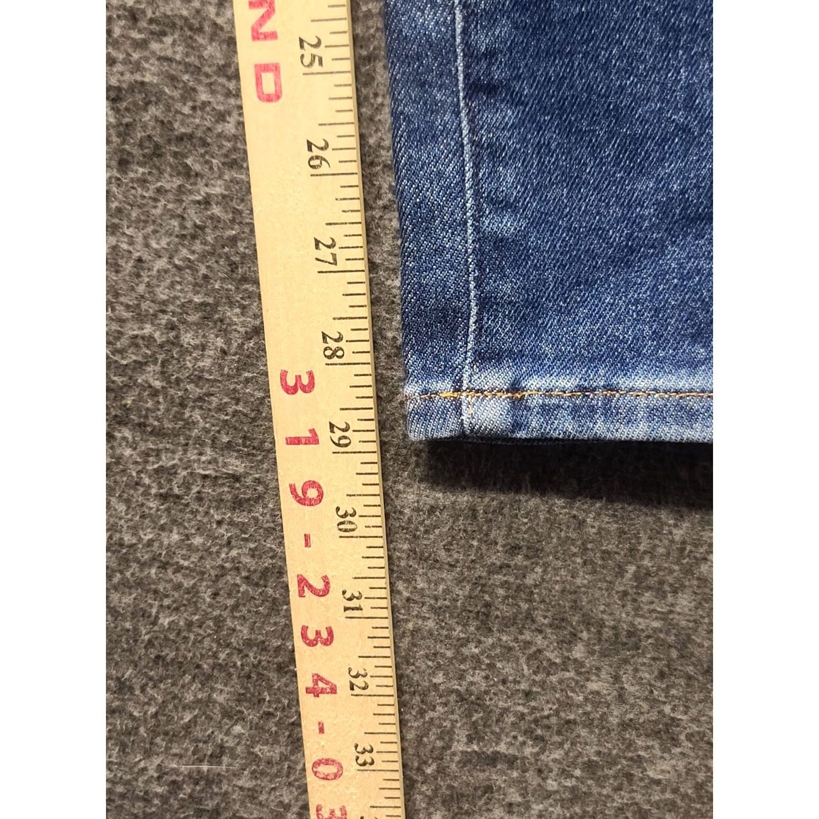 Madewell Madewell Jeans Womens 25x29 Stovepipe Slim Fit Straight Leg High Rise Distressed Blue Denim Size 42" / US 20 - 6 Thumbnail