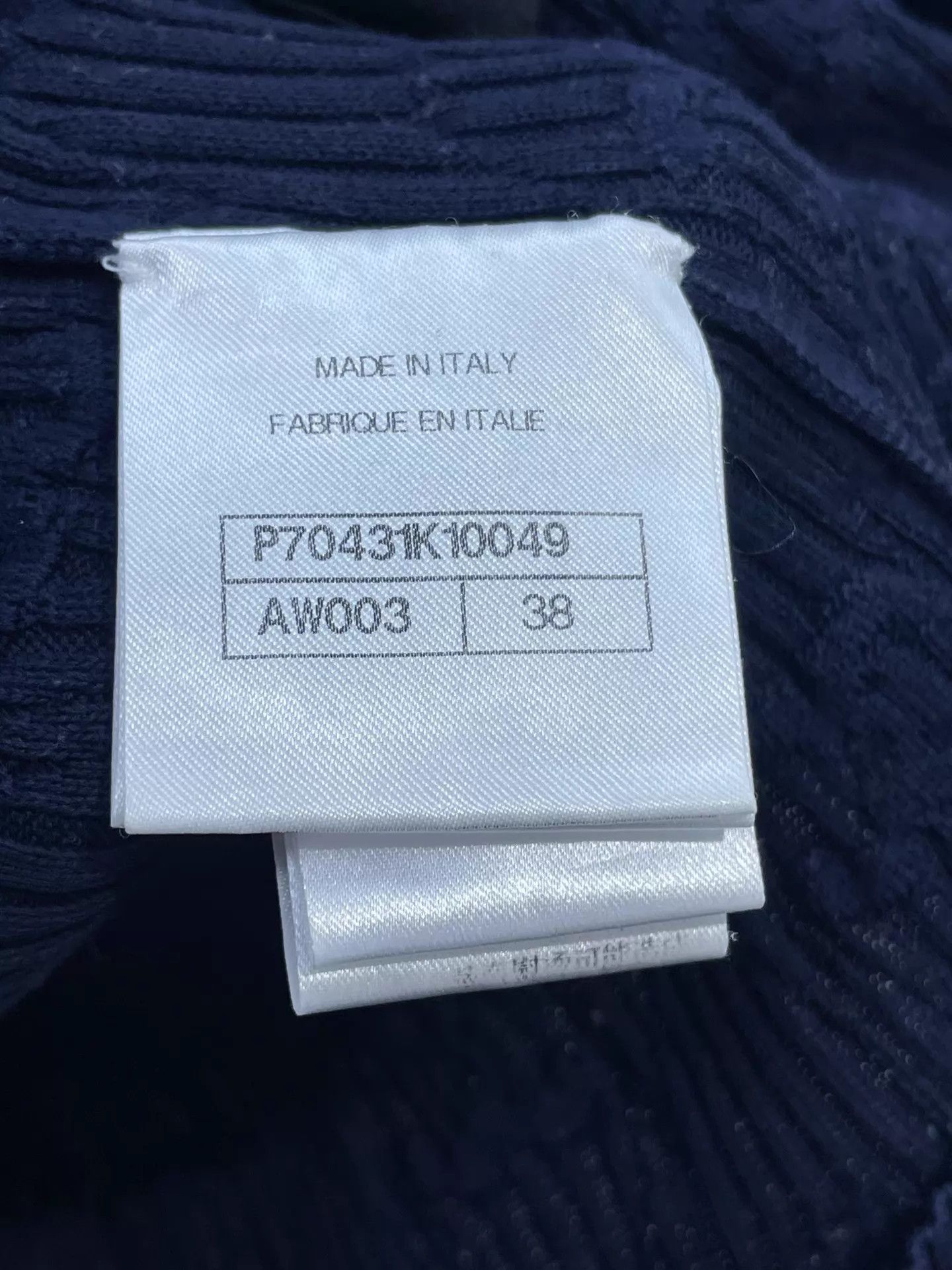 Chanel Chanel Women's Navy Blue Knit Jacquard Short-Sleeve Size S / US 4 / IT 40 - 7 Thumbnail