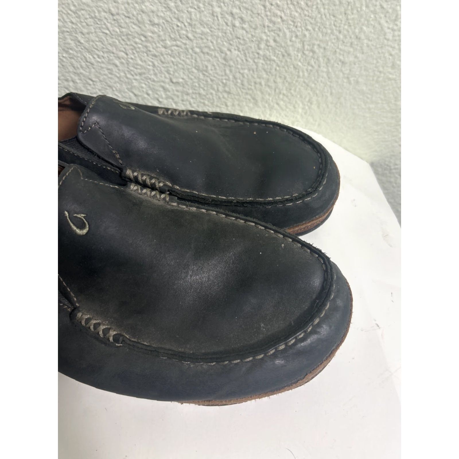 Olukai Mens OluKai Moloa Leather Black US 11 Slip-On Casual Comfort Leather Shoes 10128-4033 Mens Size US 11 / EU 44 - 2 Thumbnail