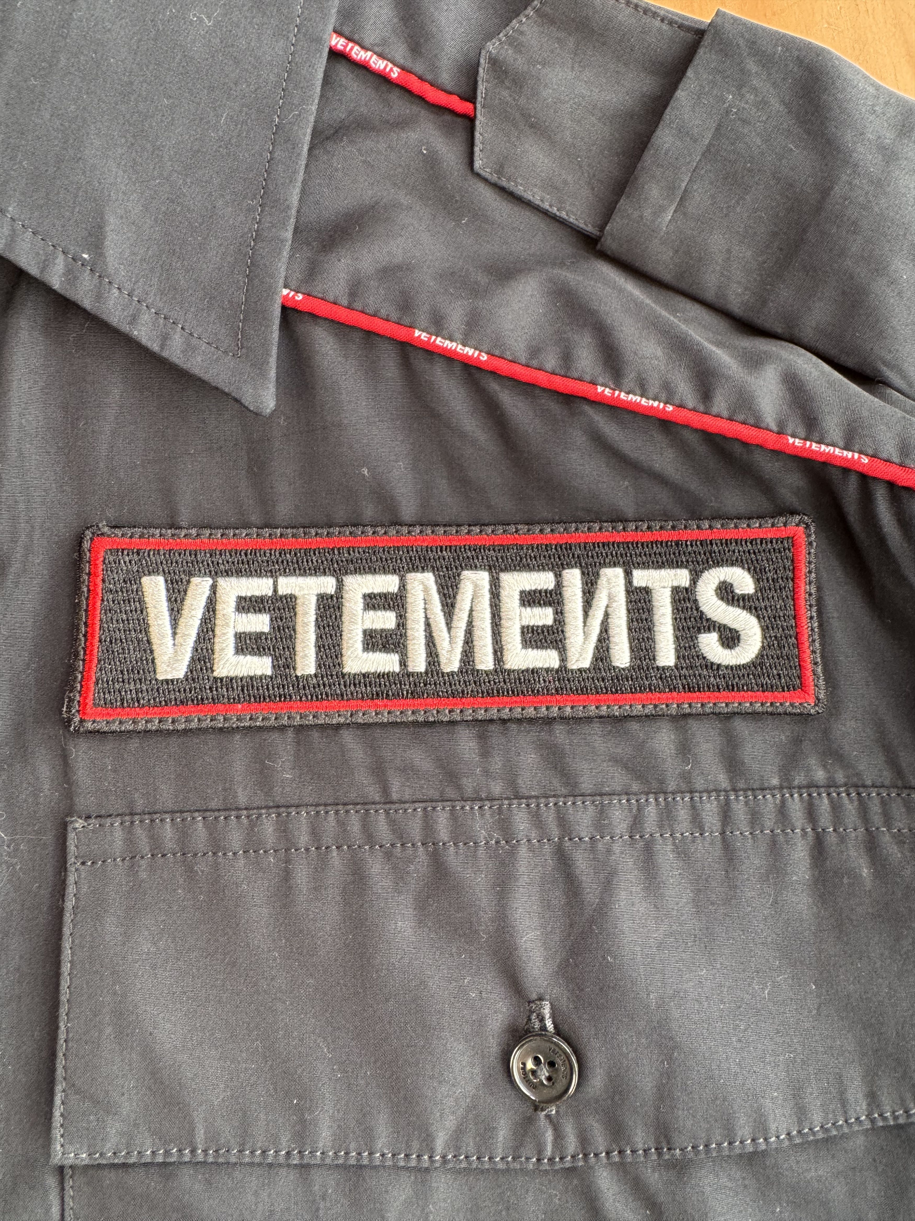 Vetements Vetements SS20 RUNWAY Dressmakers oversized shirt Size US S / EU 44-46 / 1 - 5 Thumbnail