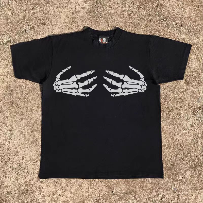 Japanese Brand Black Loose Skull Hand Print Short Sleeve T Shirt Size US XL / EU 56 / 4 - 1 Thumbnail