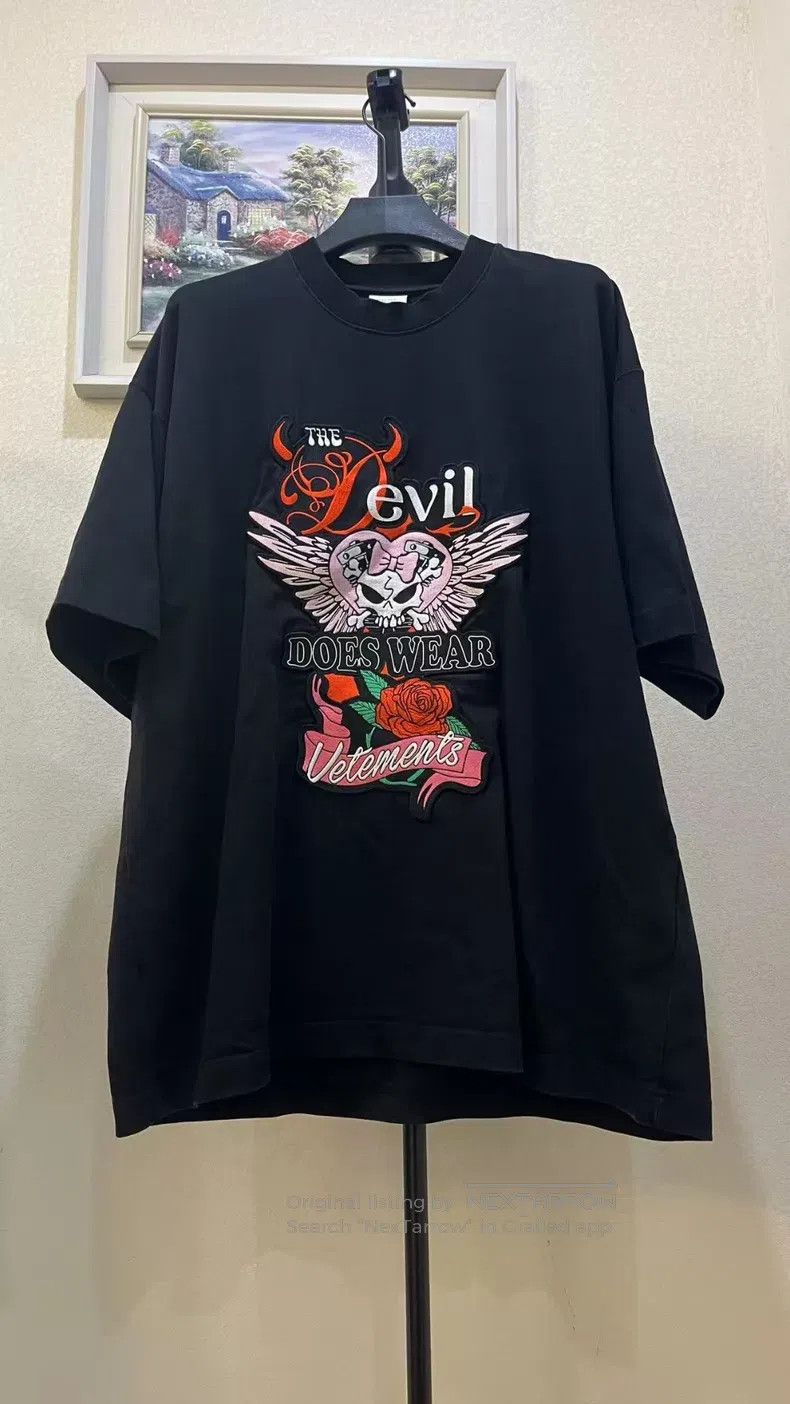 Vetements VETEMENTS Embroidered Patch Sweatshirt Size US L / EU 52-54 / 3 - 1 Thumbnail