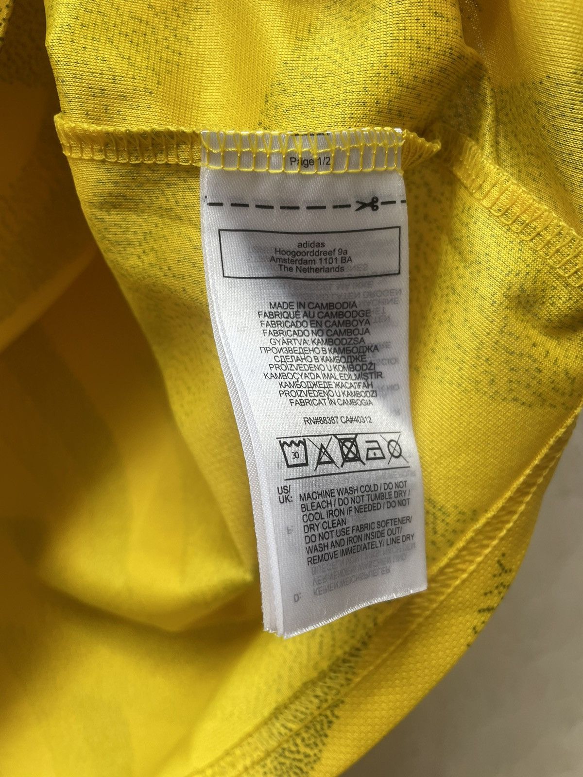 Adidas ARSENAL LONDON 2019/2020 AWAY FOOTBALL SOCCER SHIRT JERSEY Size US L / EU 52-54 / 3 - 4 Thumbnail