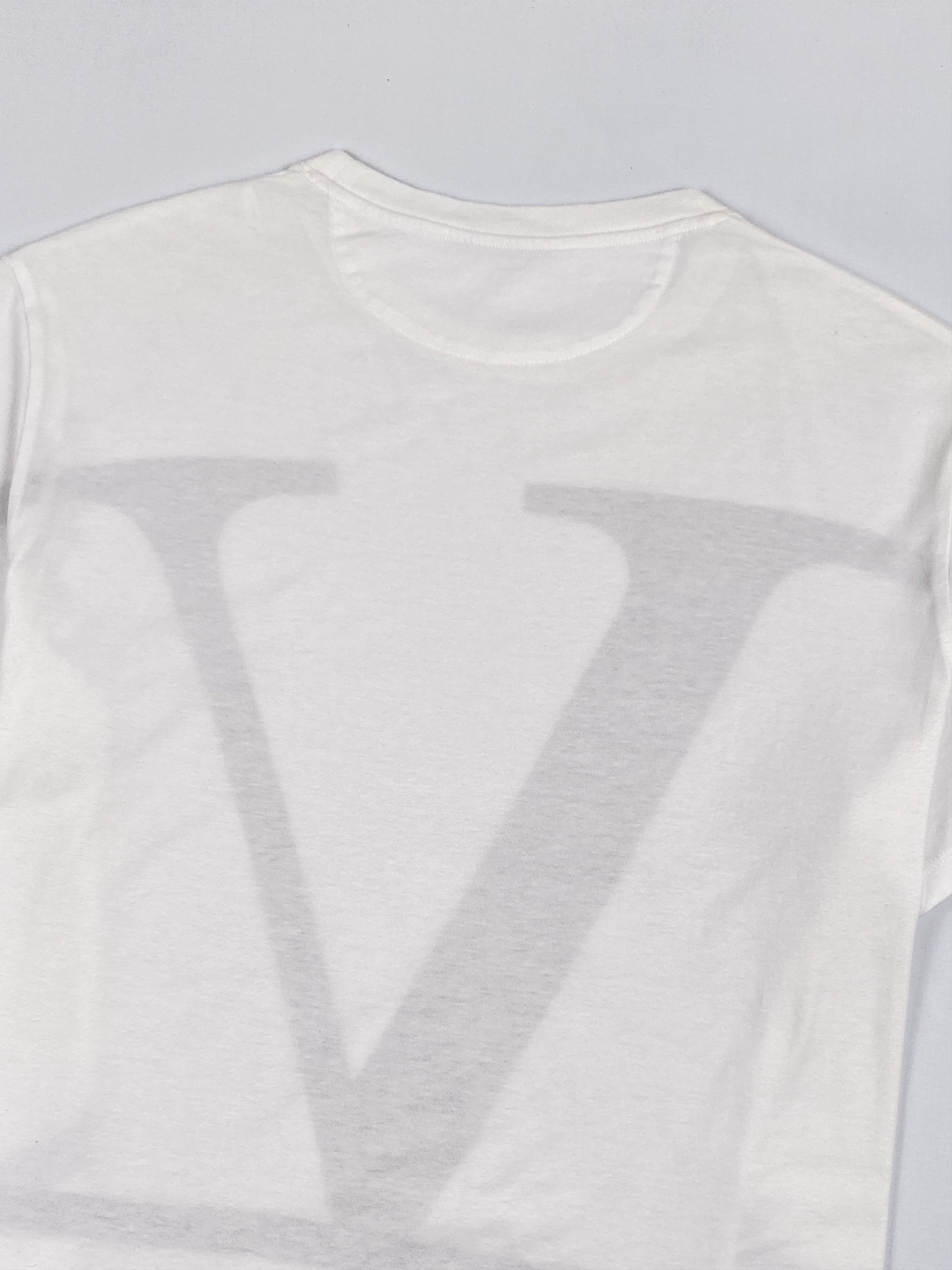 Valentino V Logo T-Shirt Size US L / EU 52-54 / 3 - 8 Thumbnail