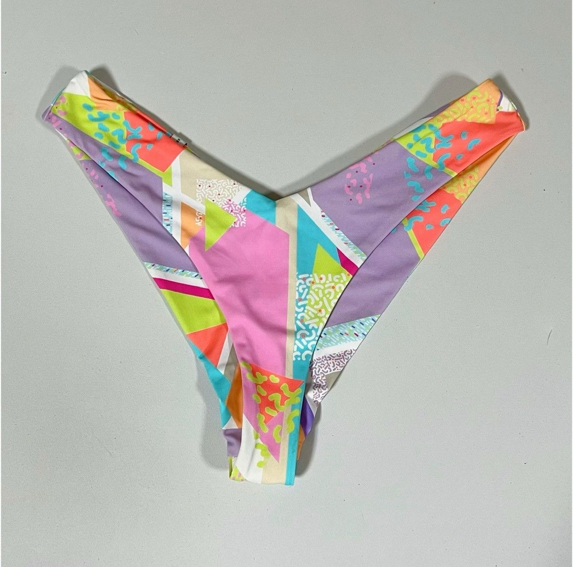Body Glove Body Glove Geometric Bikini Bottoms Bathing Suit Size M 🌸✨ Size ONE SIZE - 2 Thumbnail