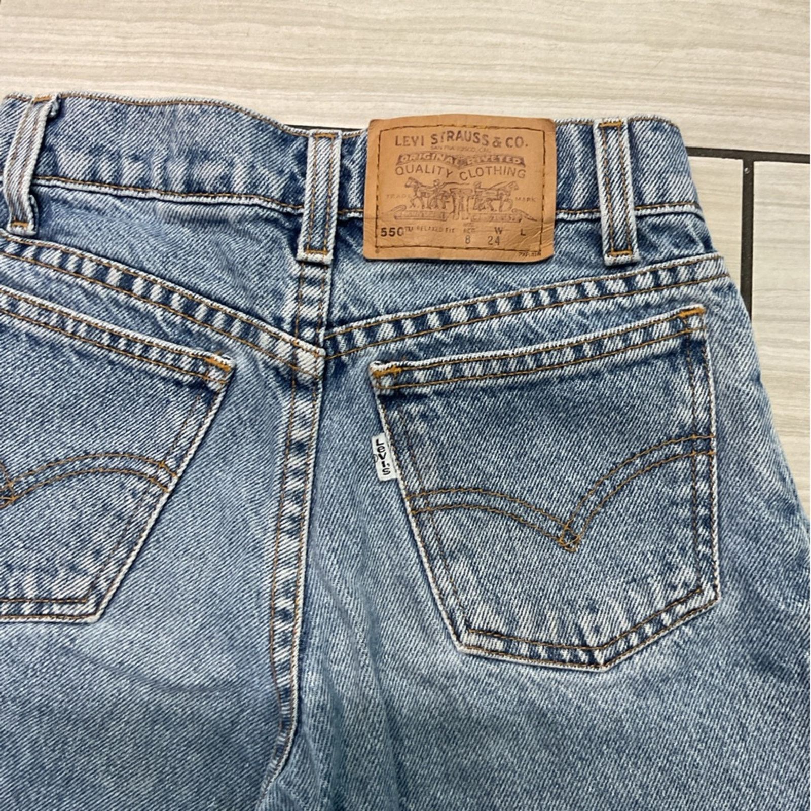 Levi's Levi’s 550 Youth Light Wash Denim Shorts Size 30" / US 8 / IT 44 - 3 Thumbnail