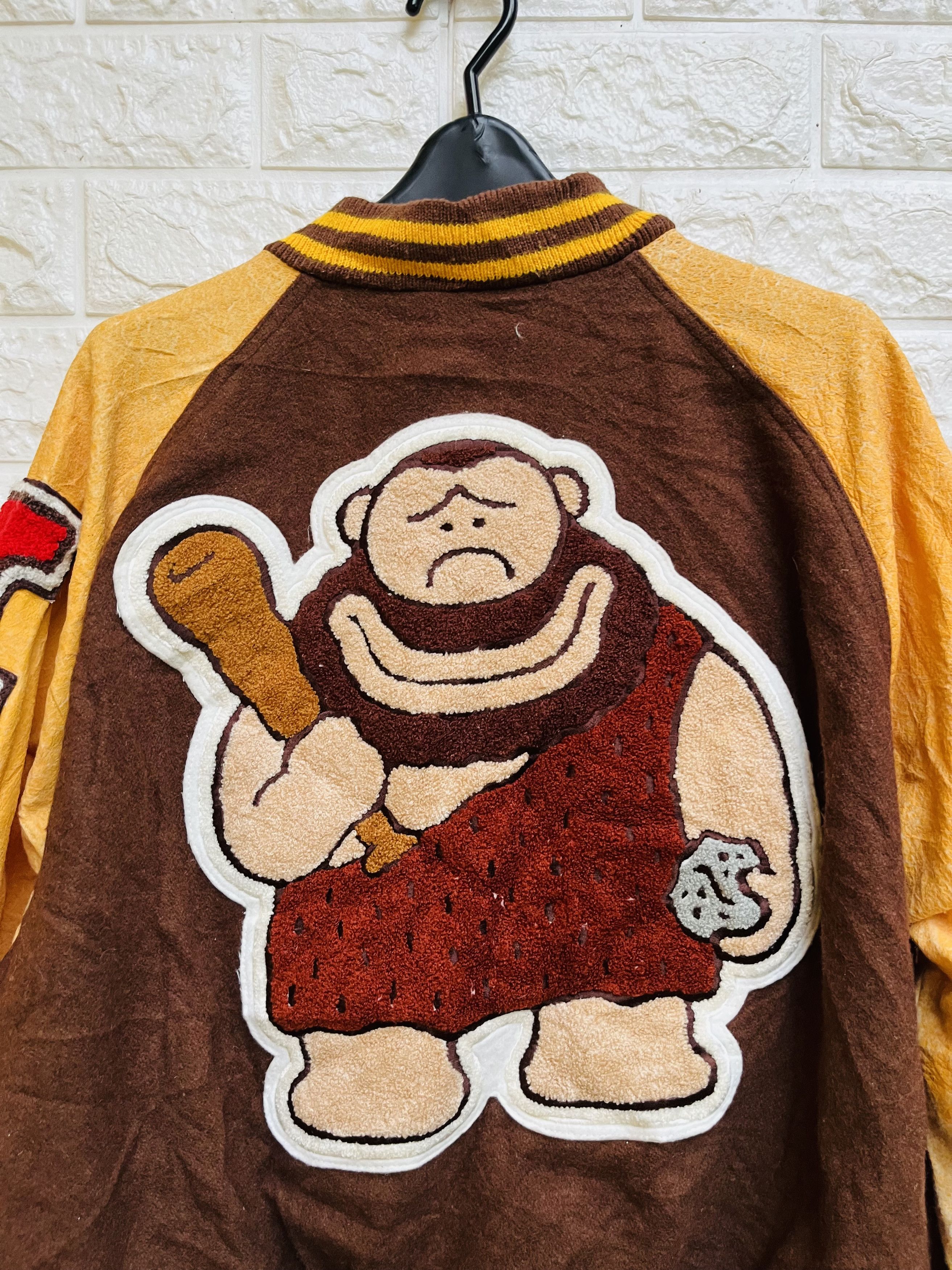 Japanese Brand × Vintage Vintage Hungry Streetwear Japanese Designer Fashion Style Size US L / EU 52-54 / 3 - 10 Thumbnail