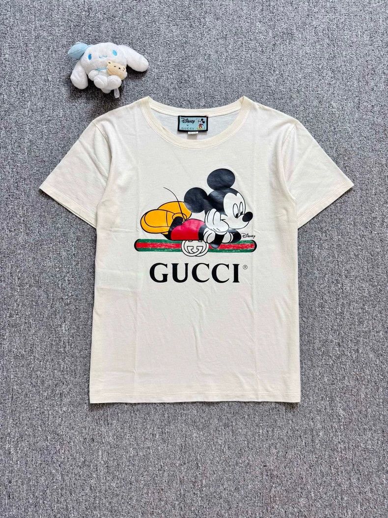 Gucci Gucci White Mickey letter belt logo short-sleeved T-shirt Size US S / EU 44-46 / 1 - 1 Thumbnail