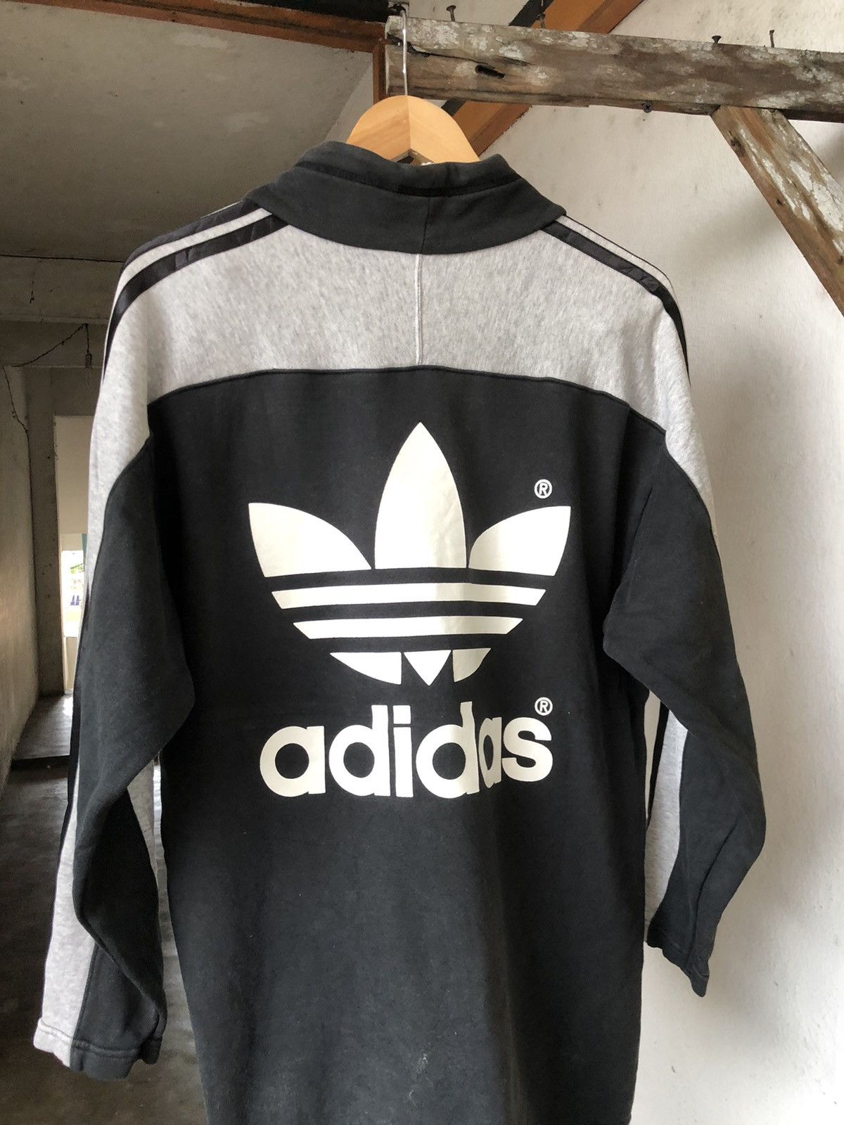 Adidas Vintage 90s Adidas Big Logo Sweater Japan Made Size US L / EU 52-54 / 3 - 18 Thumbnail