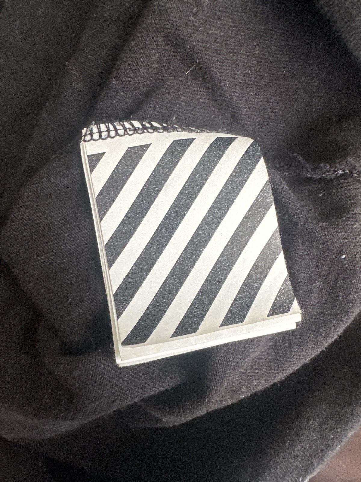 Off-White Off-White T Shirt Size US XL / EU 56 / 4 - 5 Thumbnail