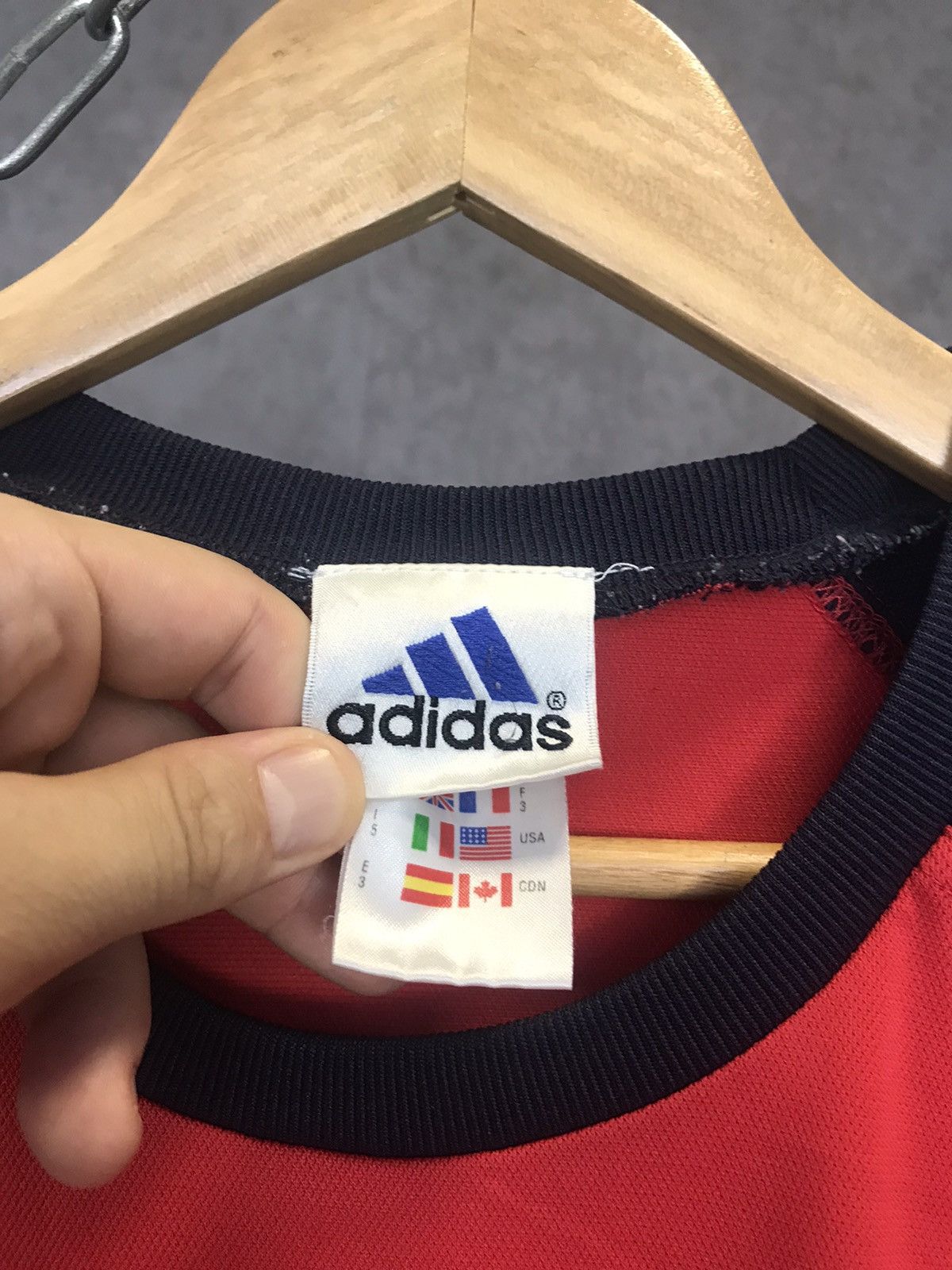Adidas × Vintage Adidas vintage sportwear tee Size US S / EU 44-46 / 1 - 4 Thumbnail