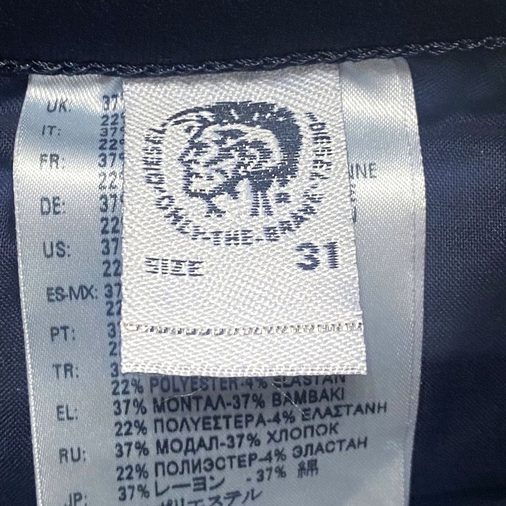 Diesel VINTAGE? Diesel Aryel Jeans Regular Straight Dark Wash Blue Button Fly W31” L24” Women’s Size 24" / US 00 / IT 34 - 6 Thumbnail