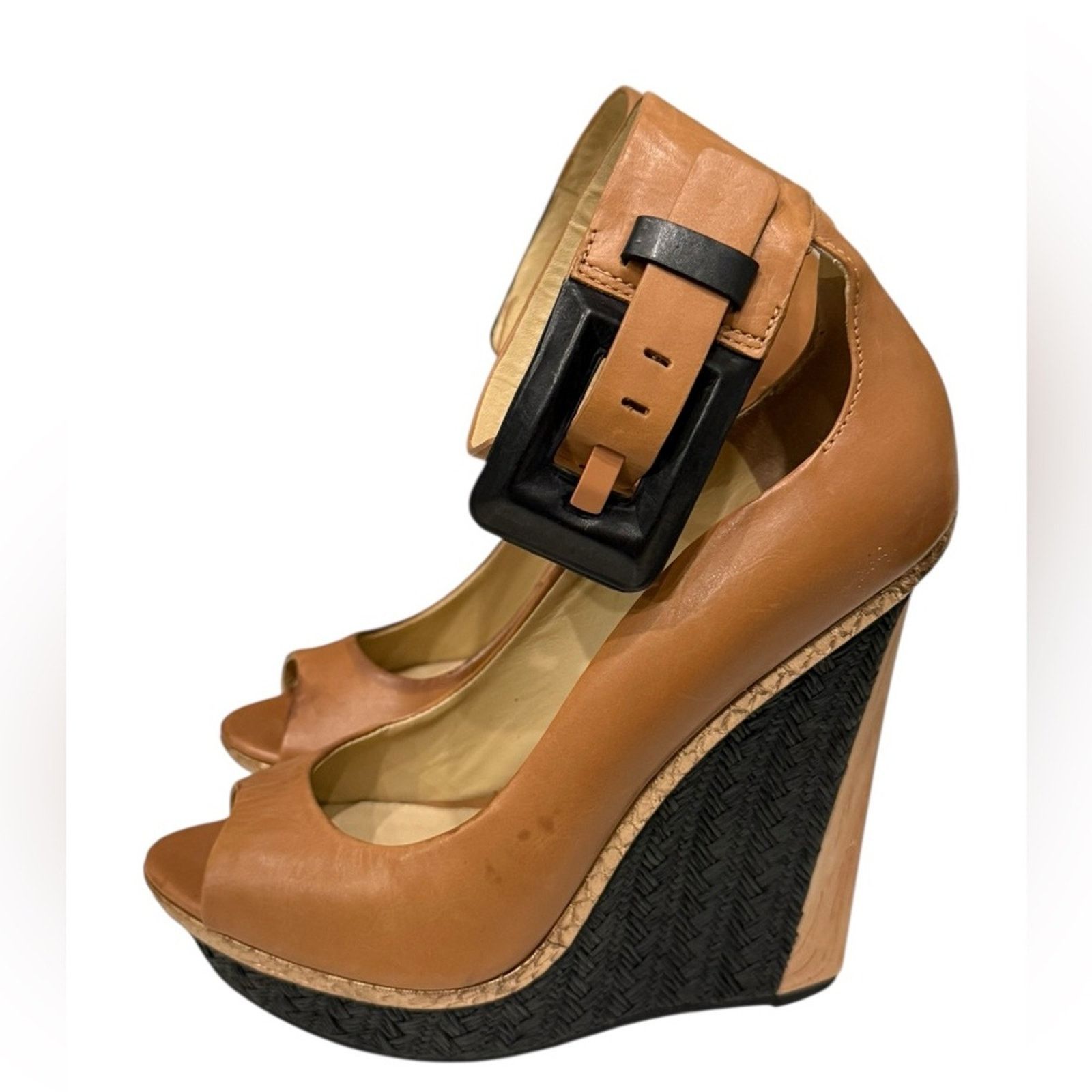 Brian Atwood Brian Atwood: Alouette Wedge High Heel Size:8 Size US 8 / IT 38 - 1 Thumbnail
