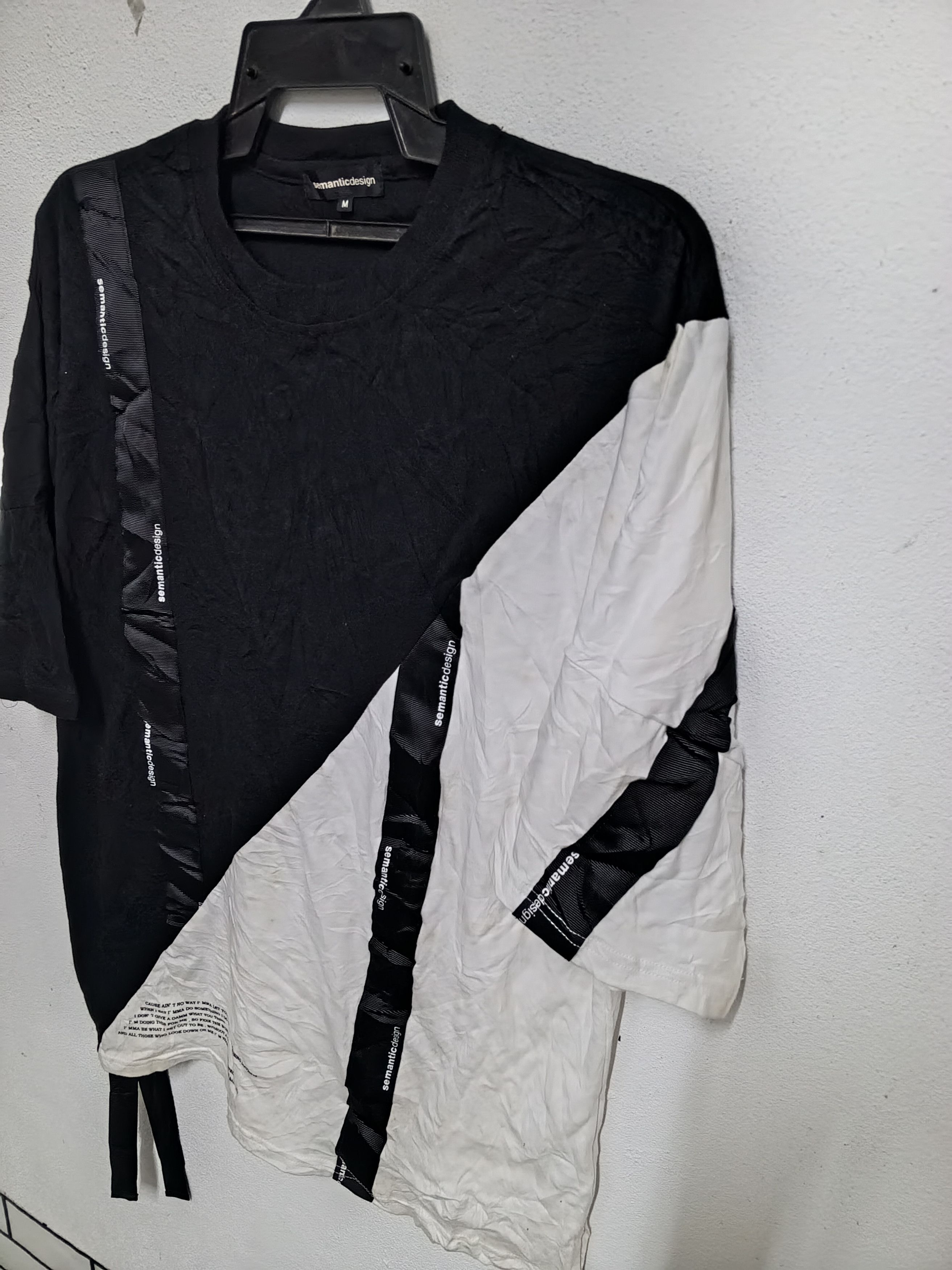 semanticdesign Semanticdesign t-shirt rare Size US M / EU 48-50 / 2 - 4 Thumbnail