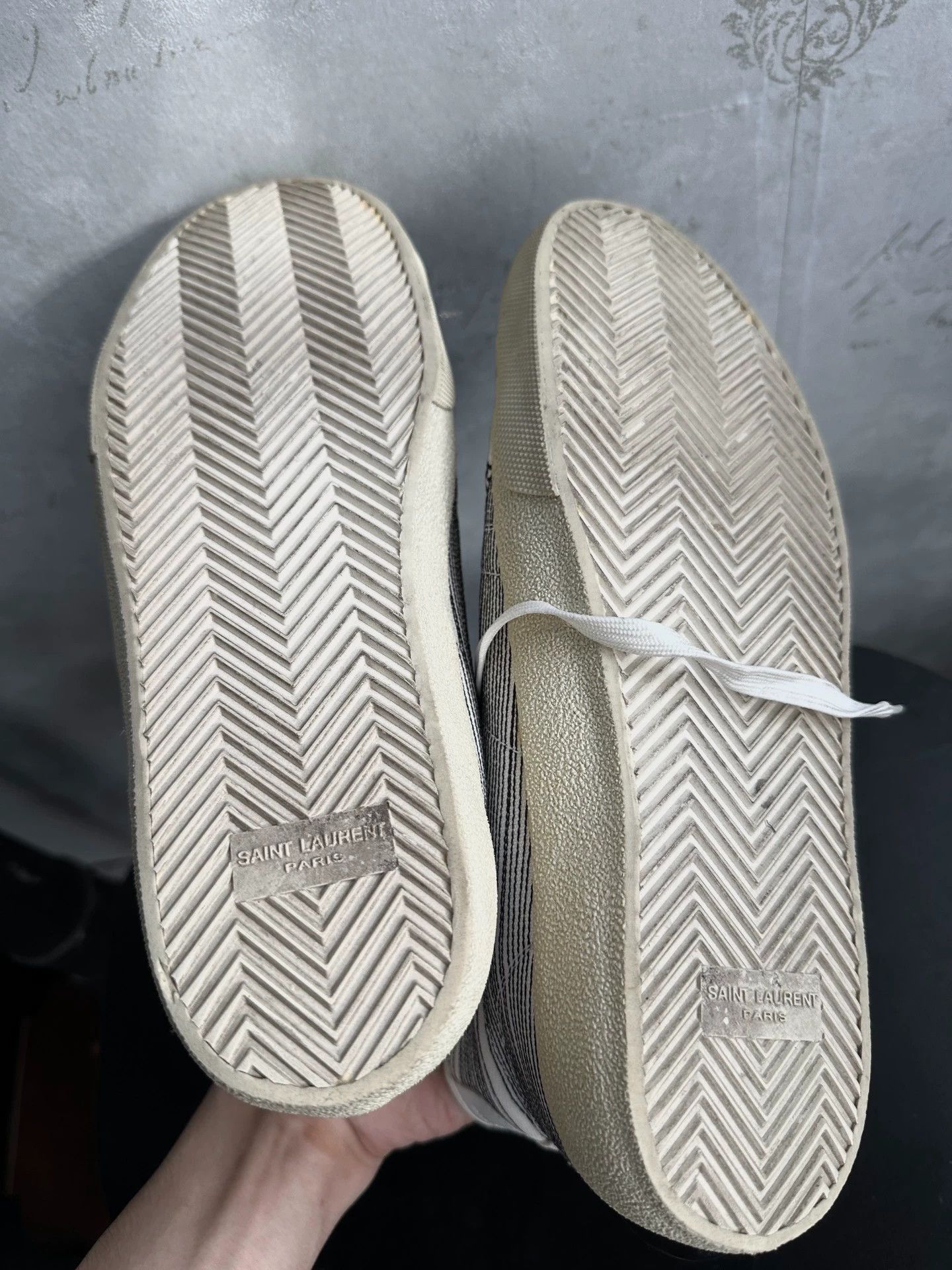 Saint Laurent Paris Saint Laurent 16SS Explosive Fist Sneakers Size US 10 / EU 43 - 3 Thumbnail