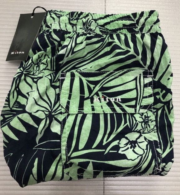 Kiton Kiton 🇮🇹 k’áax lime/navy logo 3pkt resort swim trunks M NWT Size US 34 / EU 50 - 7 Thumbnail
