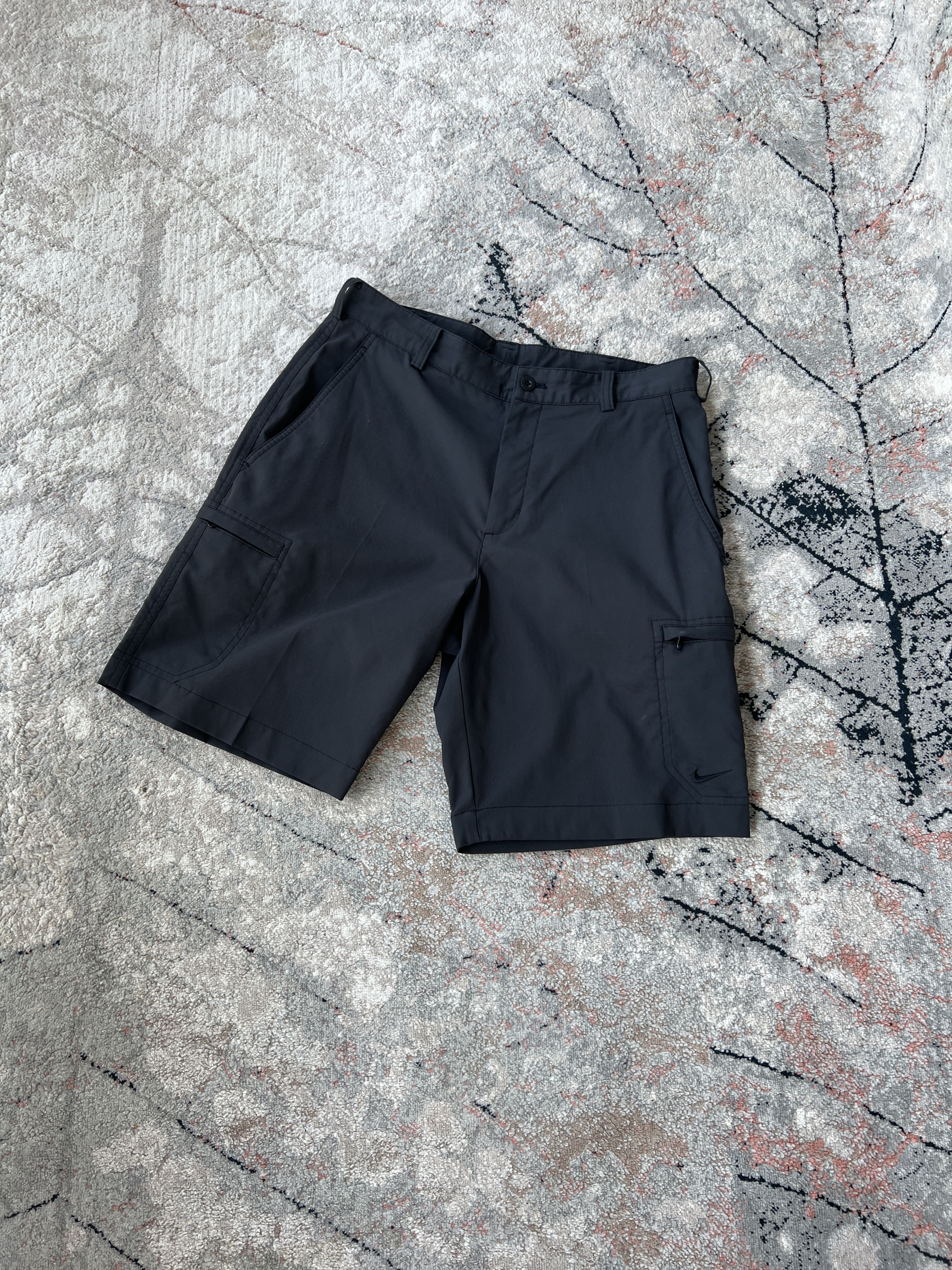 Nike Nike Golf Shorts Size US 30 / EU 46 - 1 Thumbnail