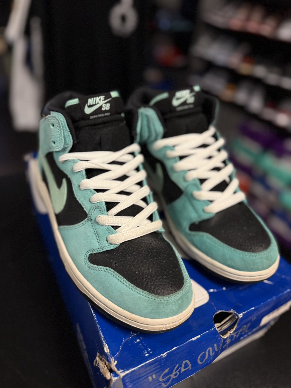 Nike Size 11 - Nike SB Dunk Mid Pro Sea Crystal 314383-033 Size US 11 / EU 44 - 3 Thumbnail
