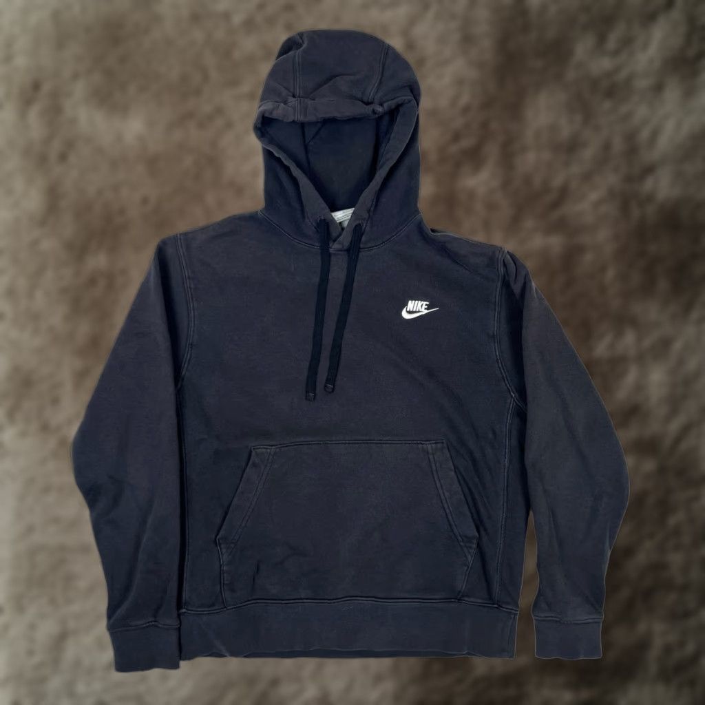 Nike VINTAGE Nike Black Hoodie Sweatshirt Pullover S Long Sleeve Embroidered Swoosh Fade Crew Neck Hooded Pockets 90s Sports Men Size US S / EU 44-46 / 1 - 1 Thumbnail