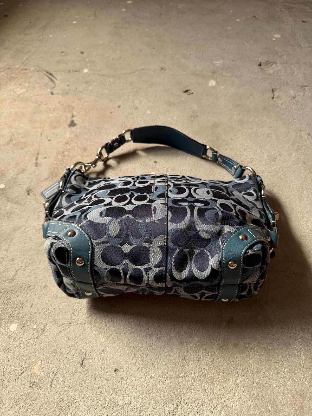Coach Coach Signature Carly Hobo Shoulder Bag Blue Size ONE SIZE - 9 Thumbnail